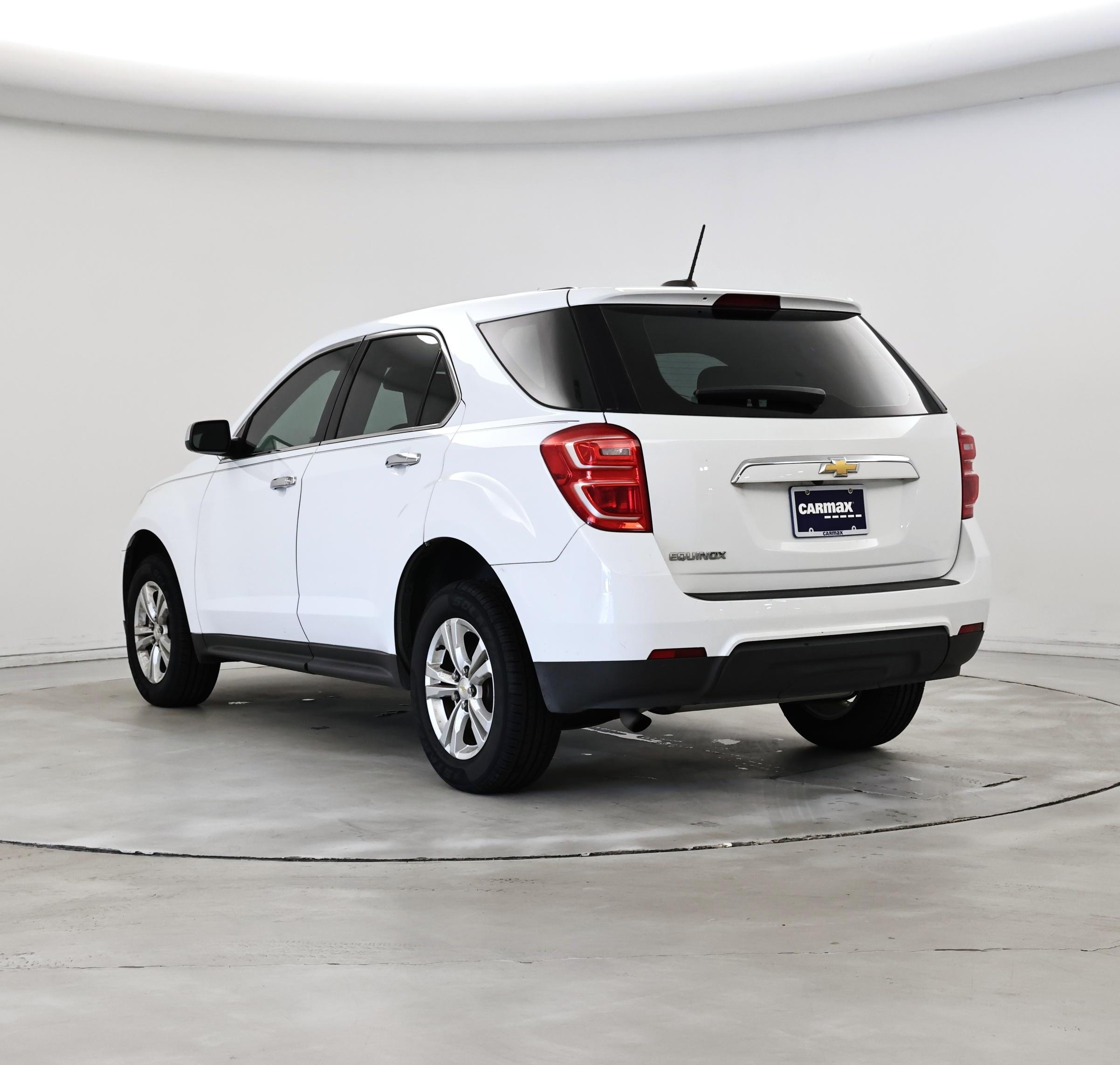 Thumbnail: 2017 Chevrolet Equinox - 2