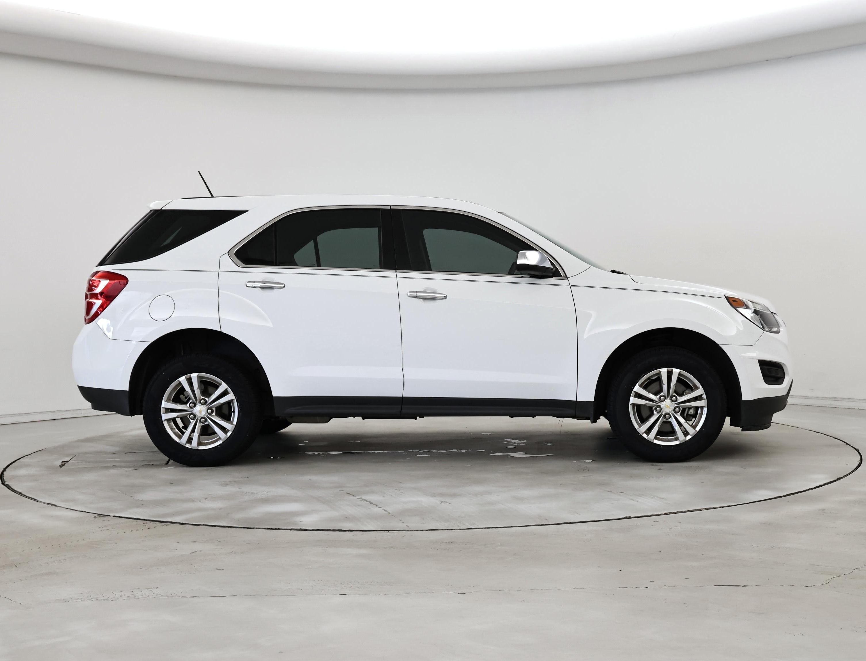 Thumbnail: 2017 Chevrolet Equinox - 7