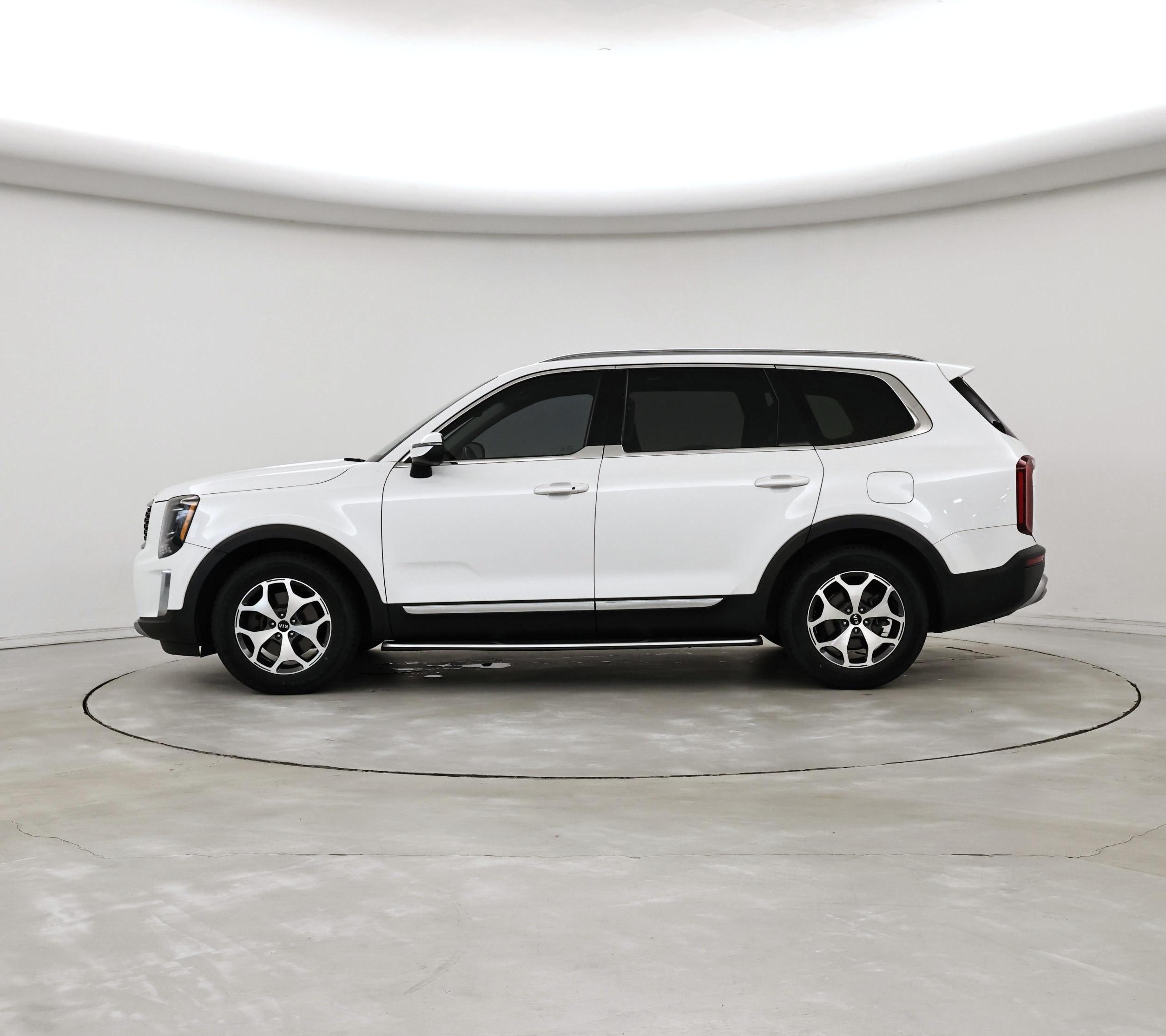 Thumbnail: 2020 Kia Telluride - 3
