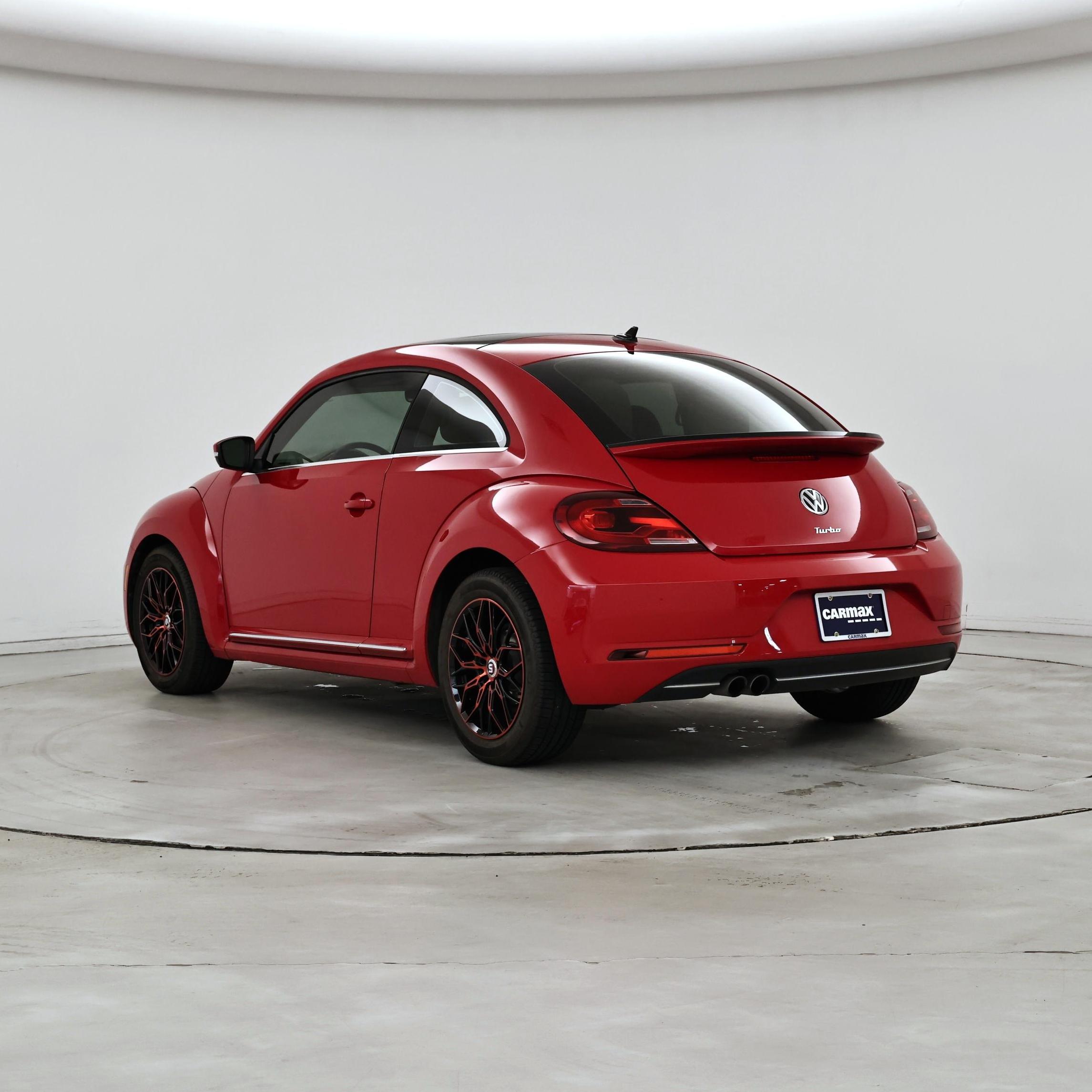 Thumbnail: 2019 Volkswagen Beetle - 2