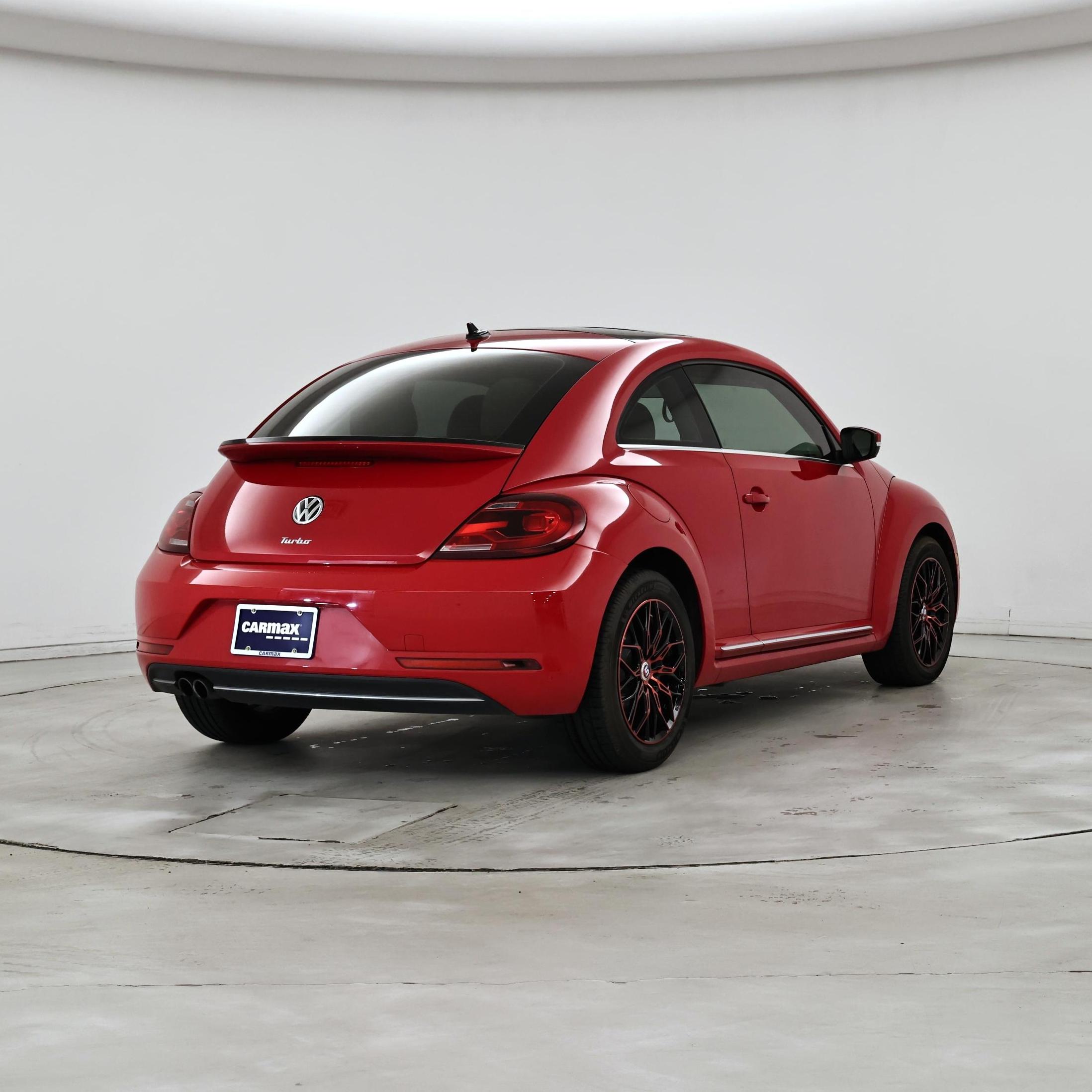Thumbnail: 2019 Volkswagen Beetle - 8