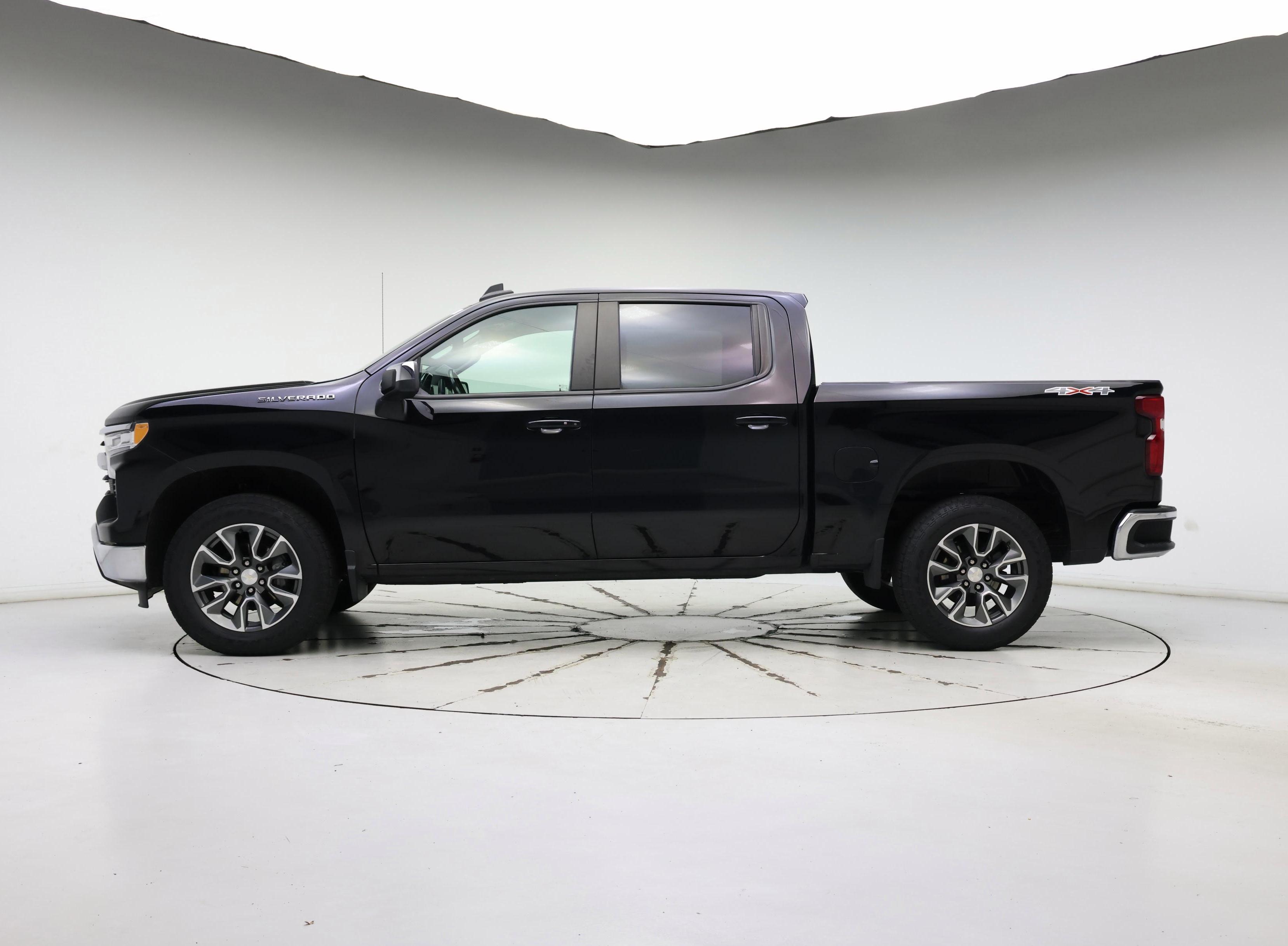 Thumbnail: 2022 Chevrolet Silverado 1500 - 3