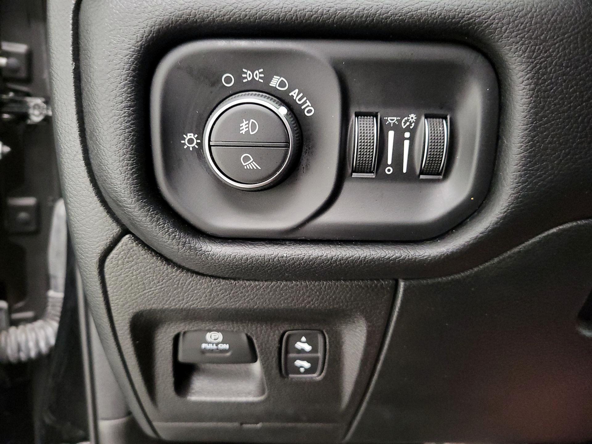 Thumbnail: 2022 RAM 1500 - 13