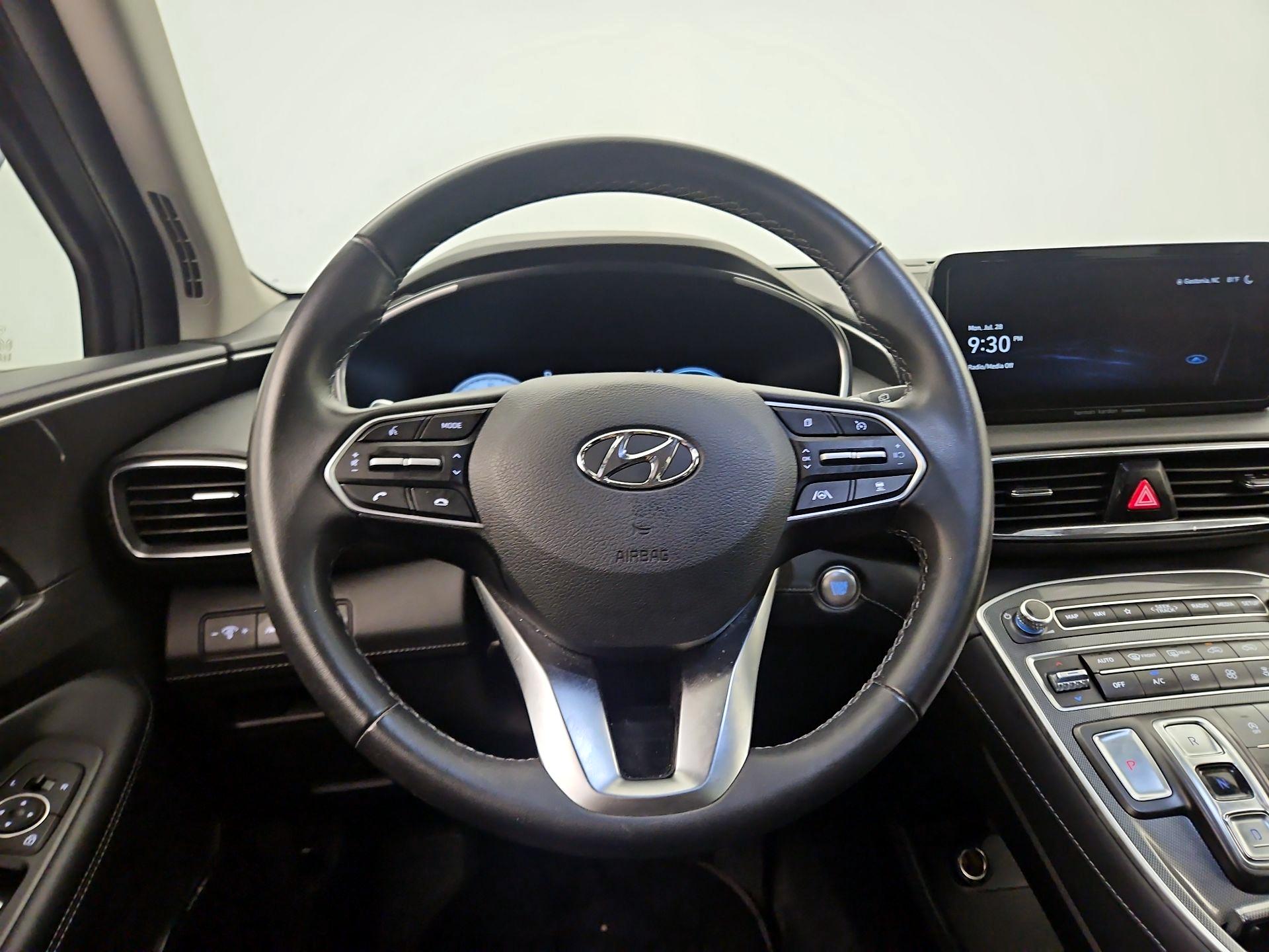 Thumbnail: 2022 Hyundai Santa Fe - 10
