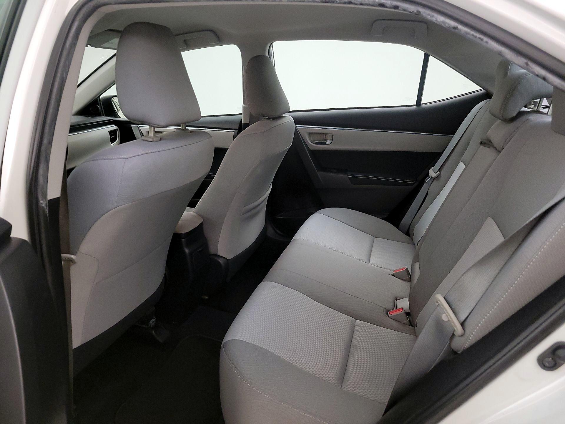 Thumbnail: 2015 Toyota Corolla - 19