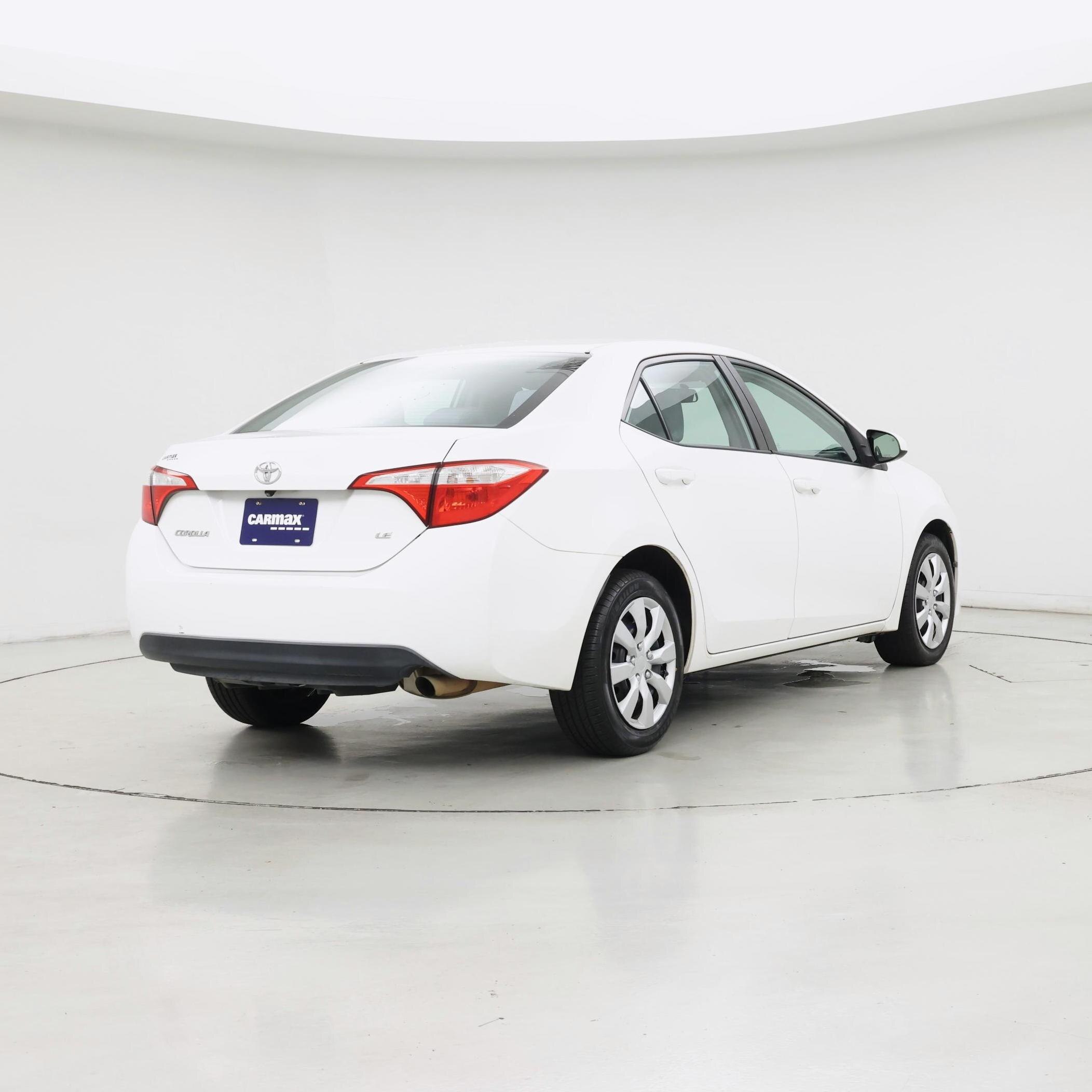 Thumbnail: 2015 Toyota Corolla - 8