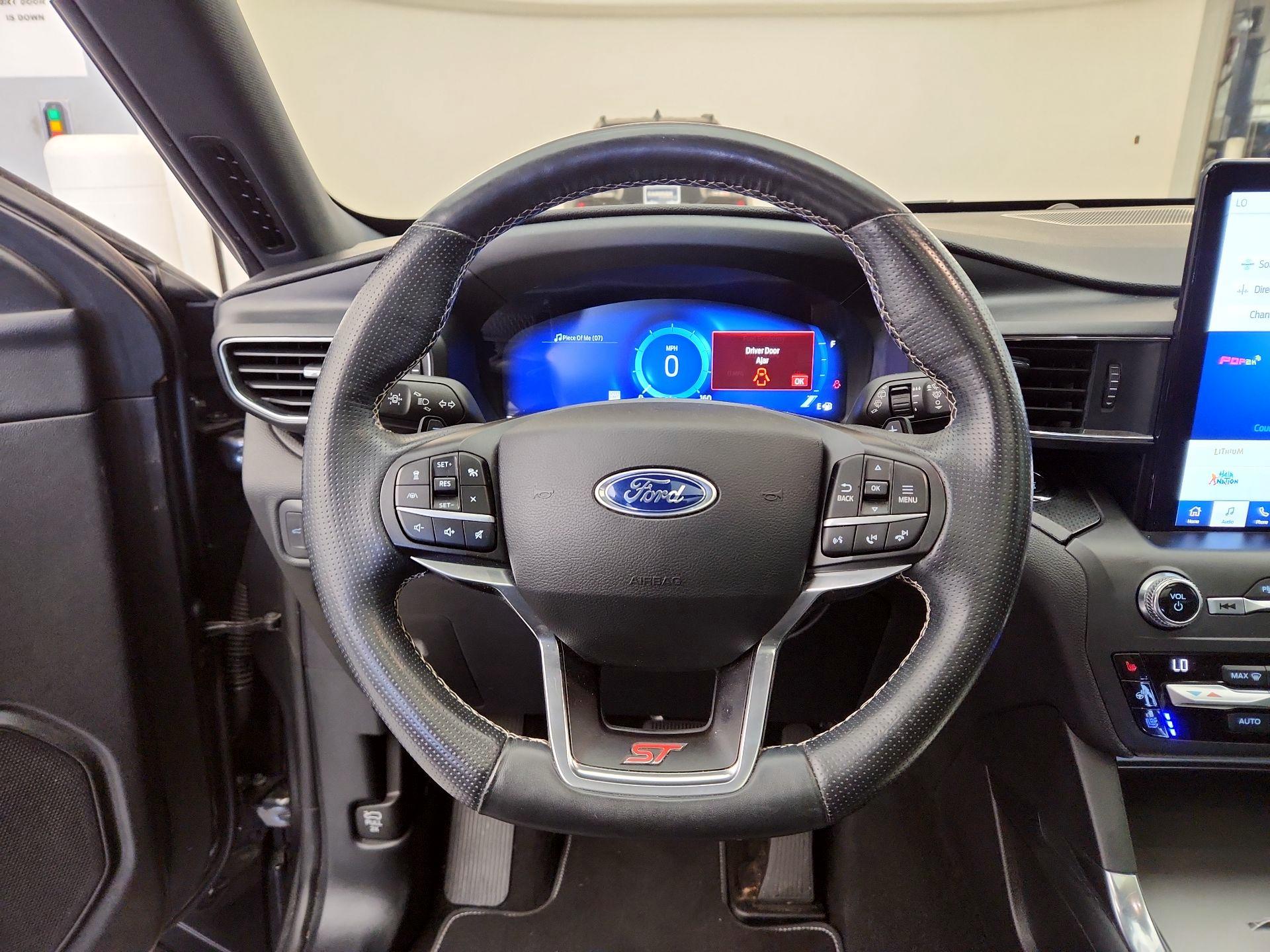 Thumbnail: 2020 Ford Explorer - 10