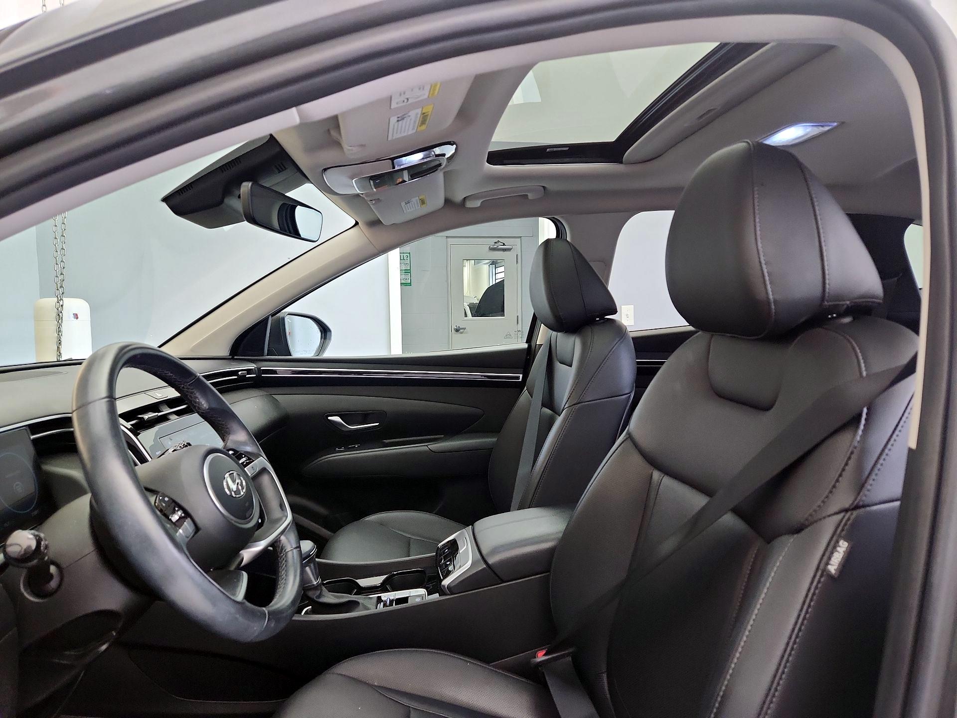 Thumbnail: 2023 Hyundai Tucson - 19