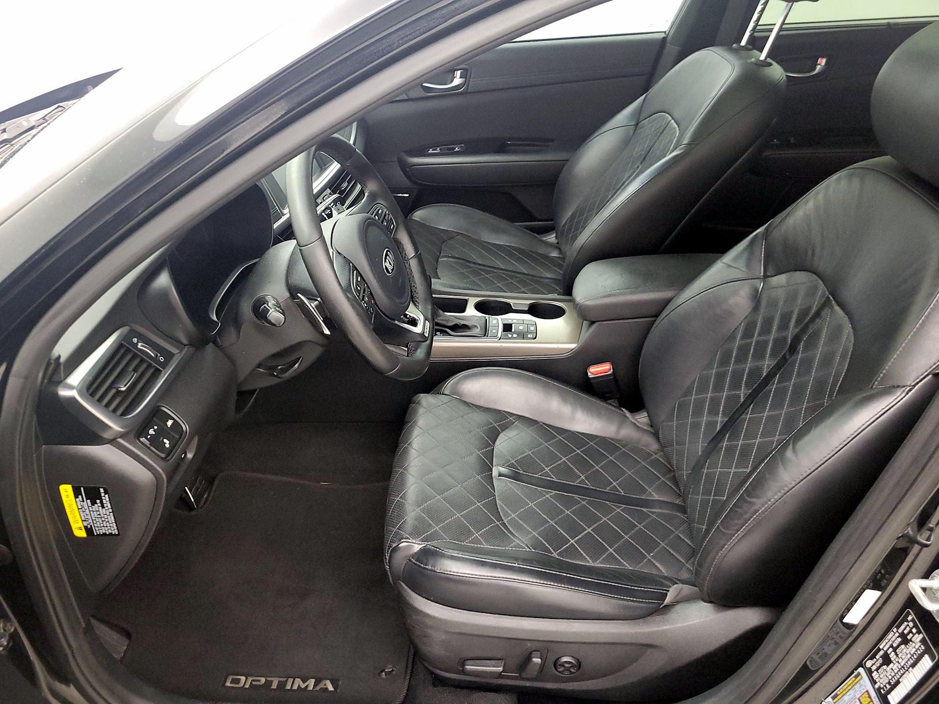 Thumbnail: 2017 Kia Optima - 11