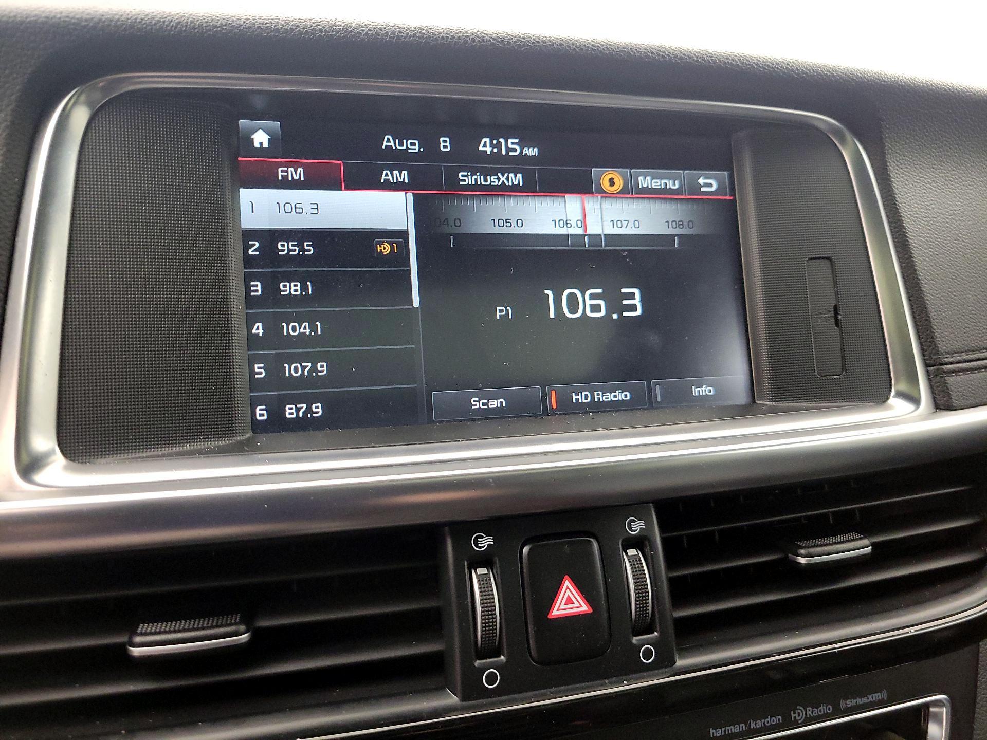 Thumbnail: 2017 Kia Optima - 16