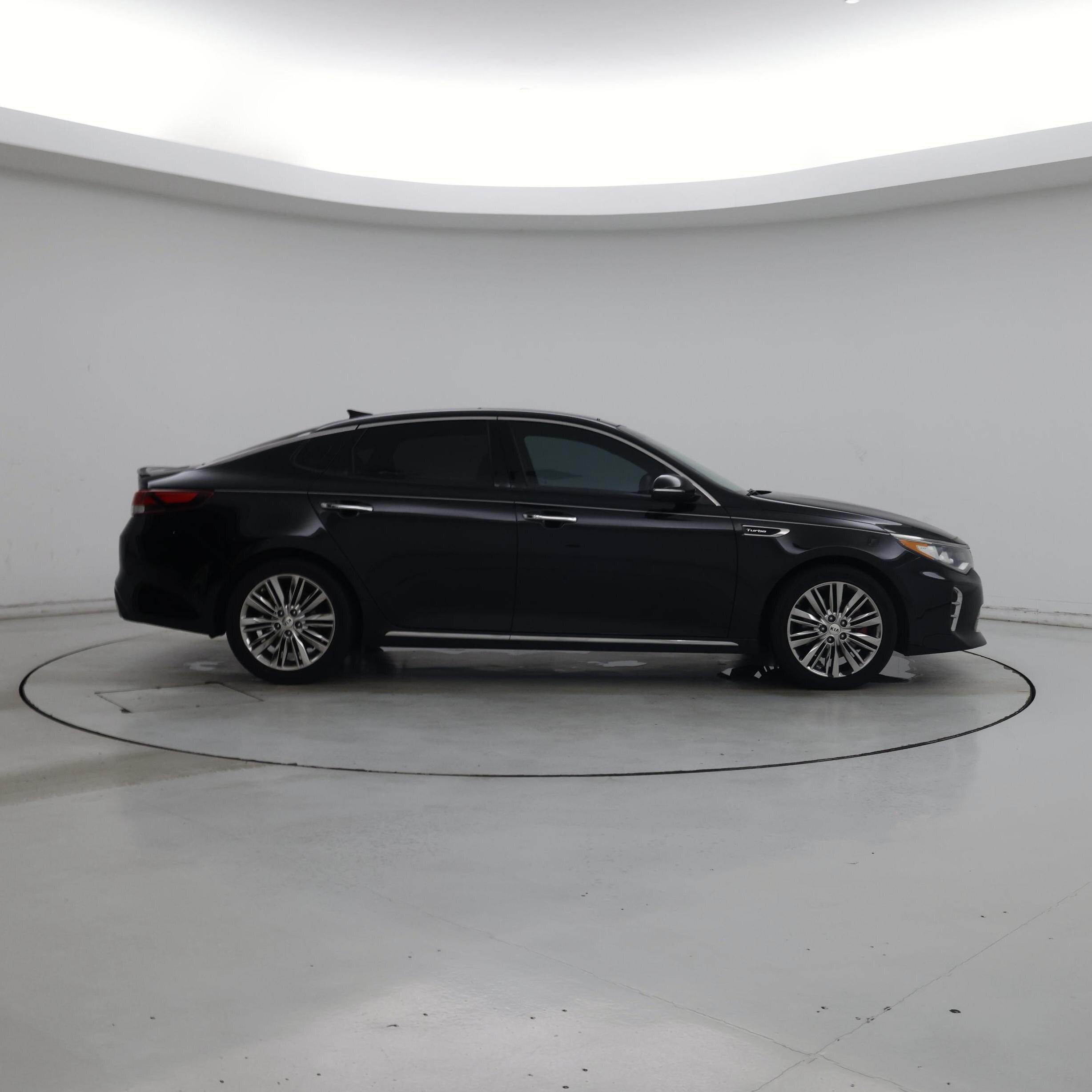 Thumbnail: 2017 Kia Optima - 7