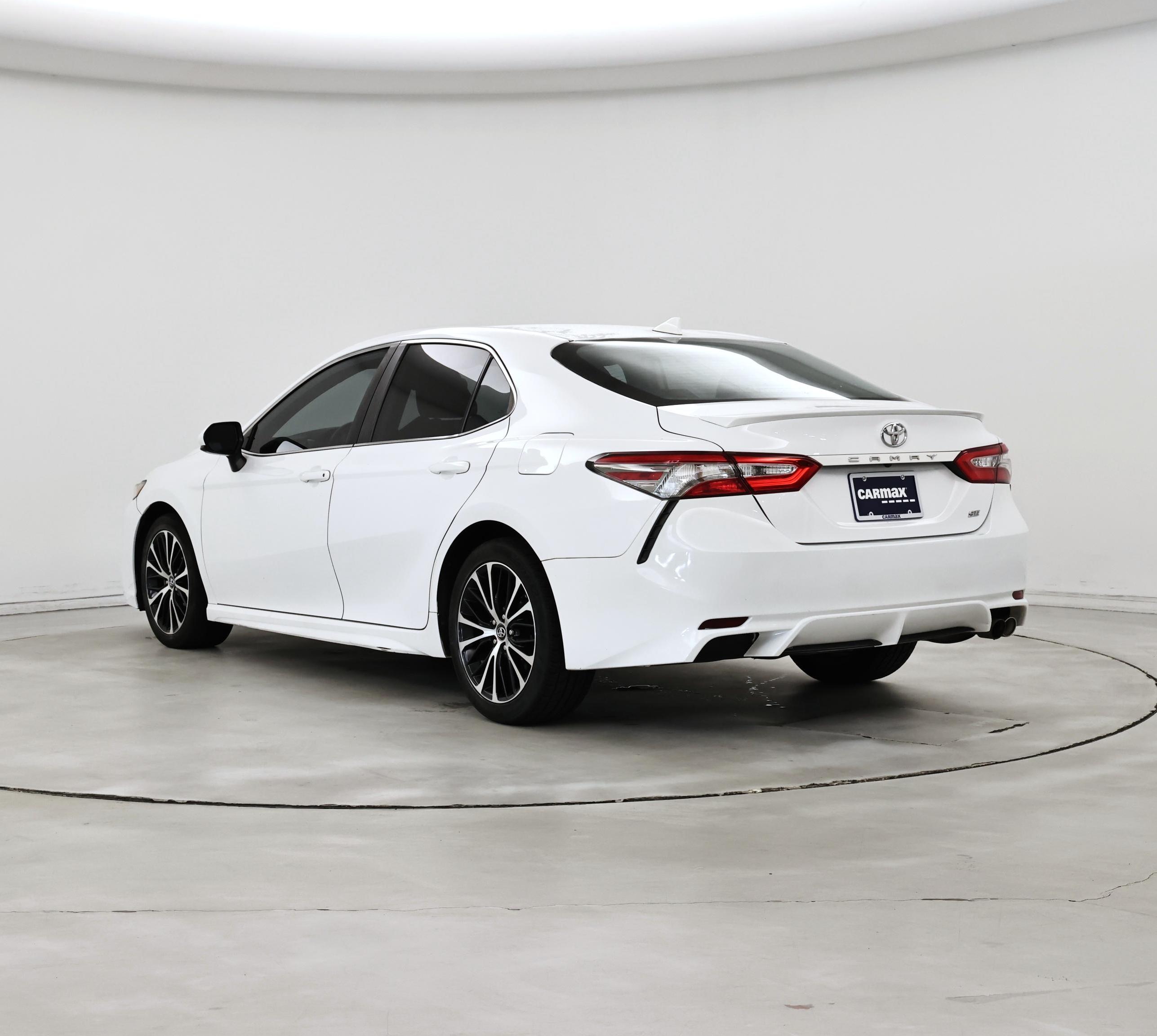 Thumbnail: 2019 Toyota Camry - 2
