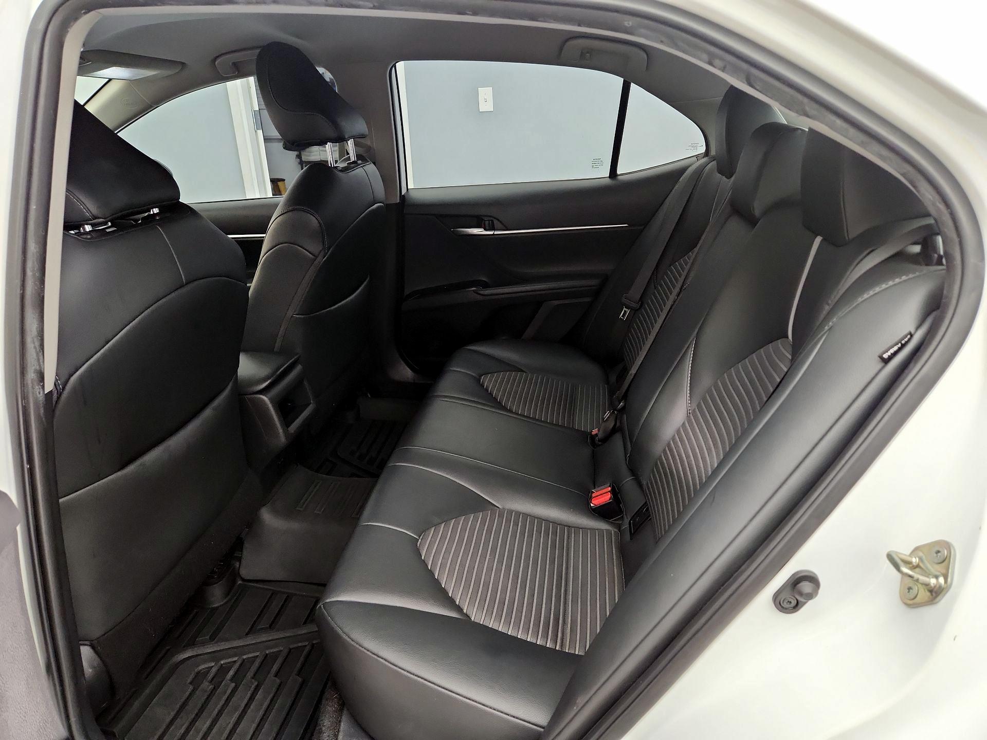 Thumbnail: 2019 Toyota Camry - 19