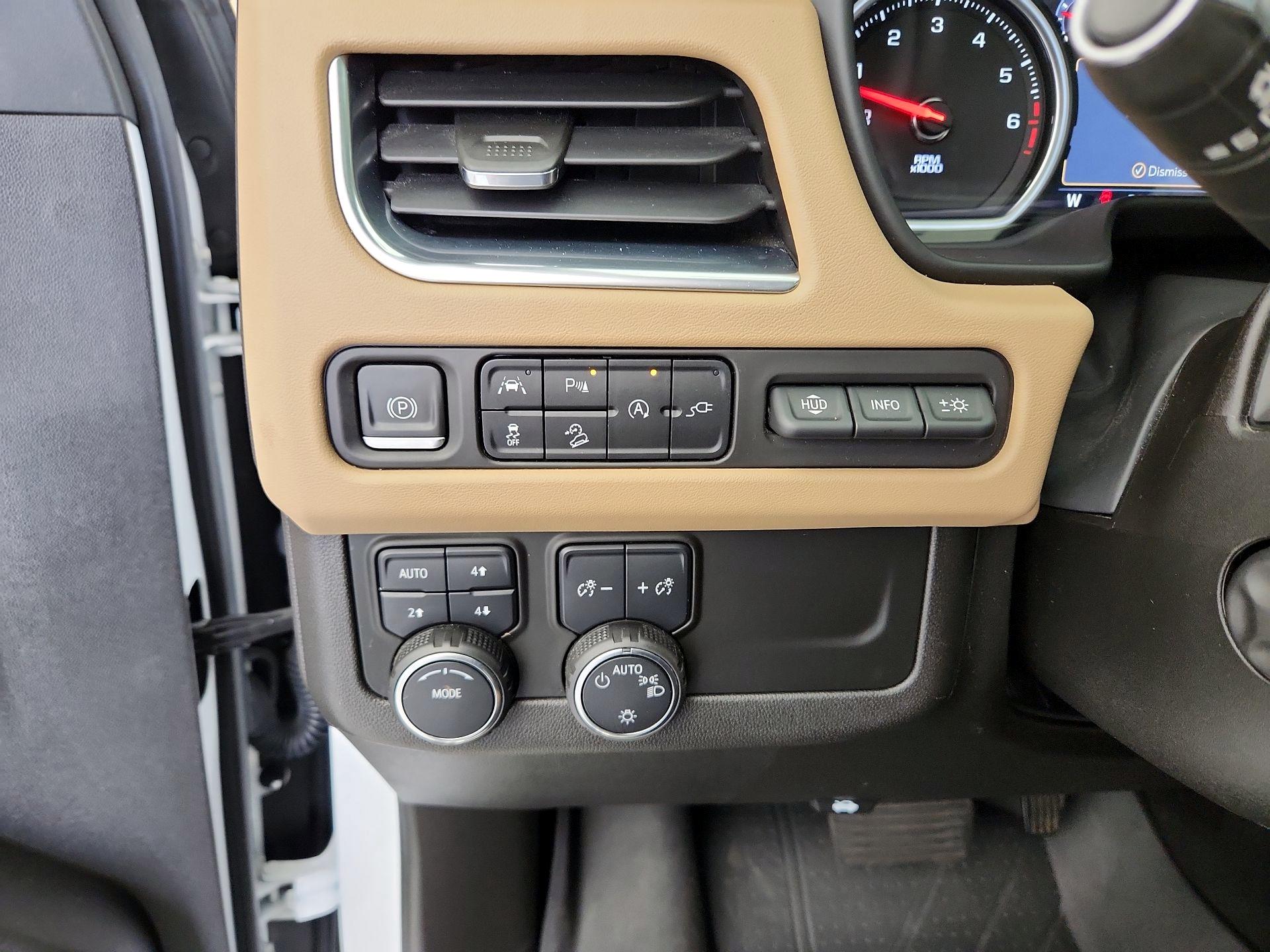 Thumbnail: 2021 Chevrolet Tahoe - 13