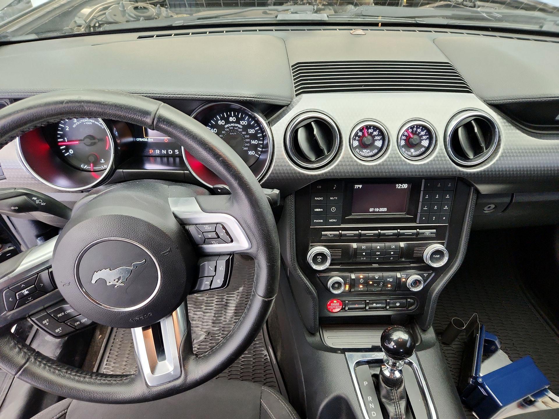 Thumbnail: 2016 Ford Mustang - 9
