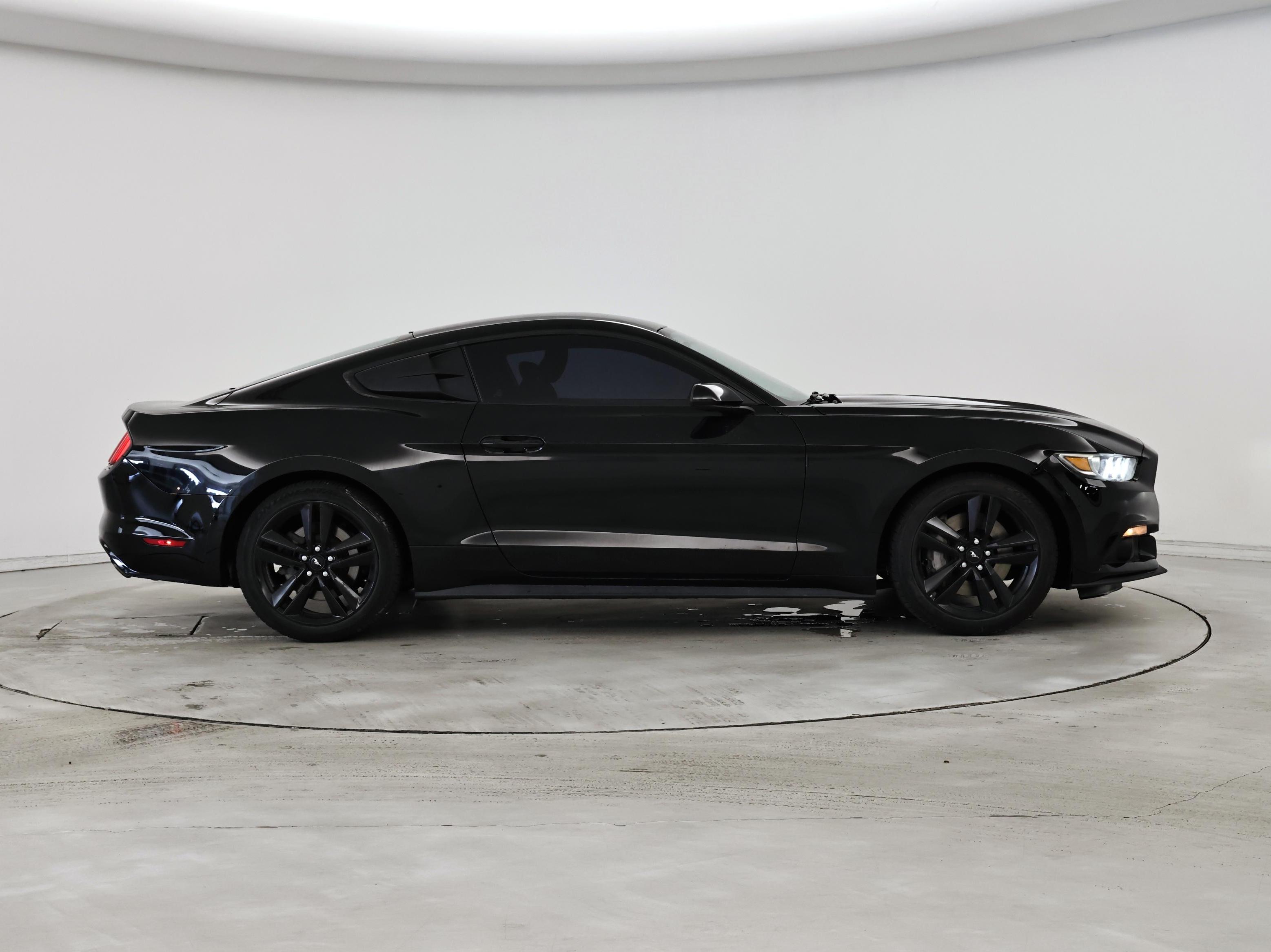 Thumbnail: 2016 Ford Mustang - 7