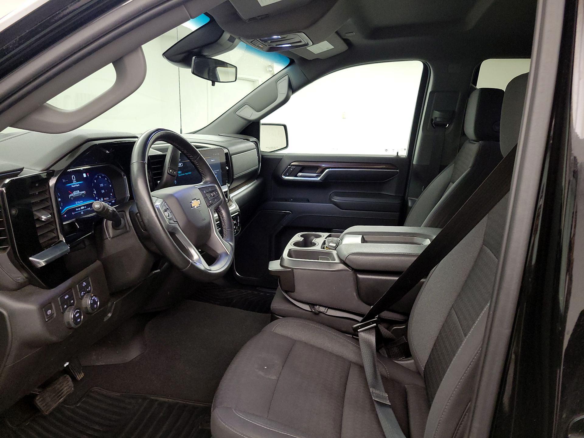 Thumbnail: 2023 Chevrolet Silverado 1500 - 11