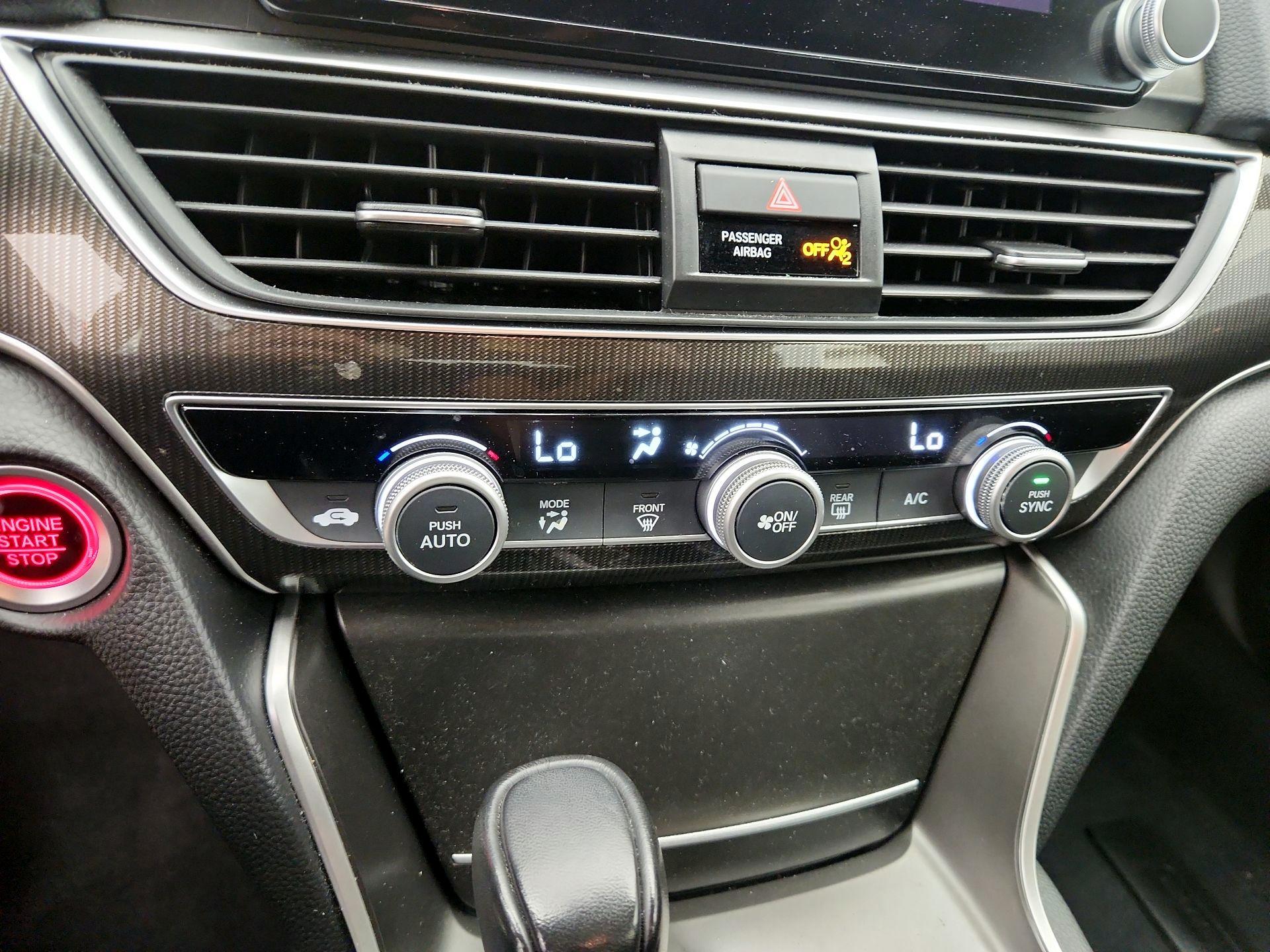 Thumbnail: 2018 Honda Accord - 16