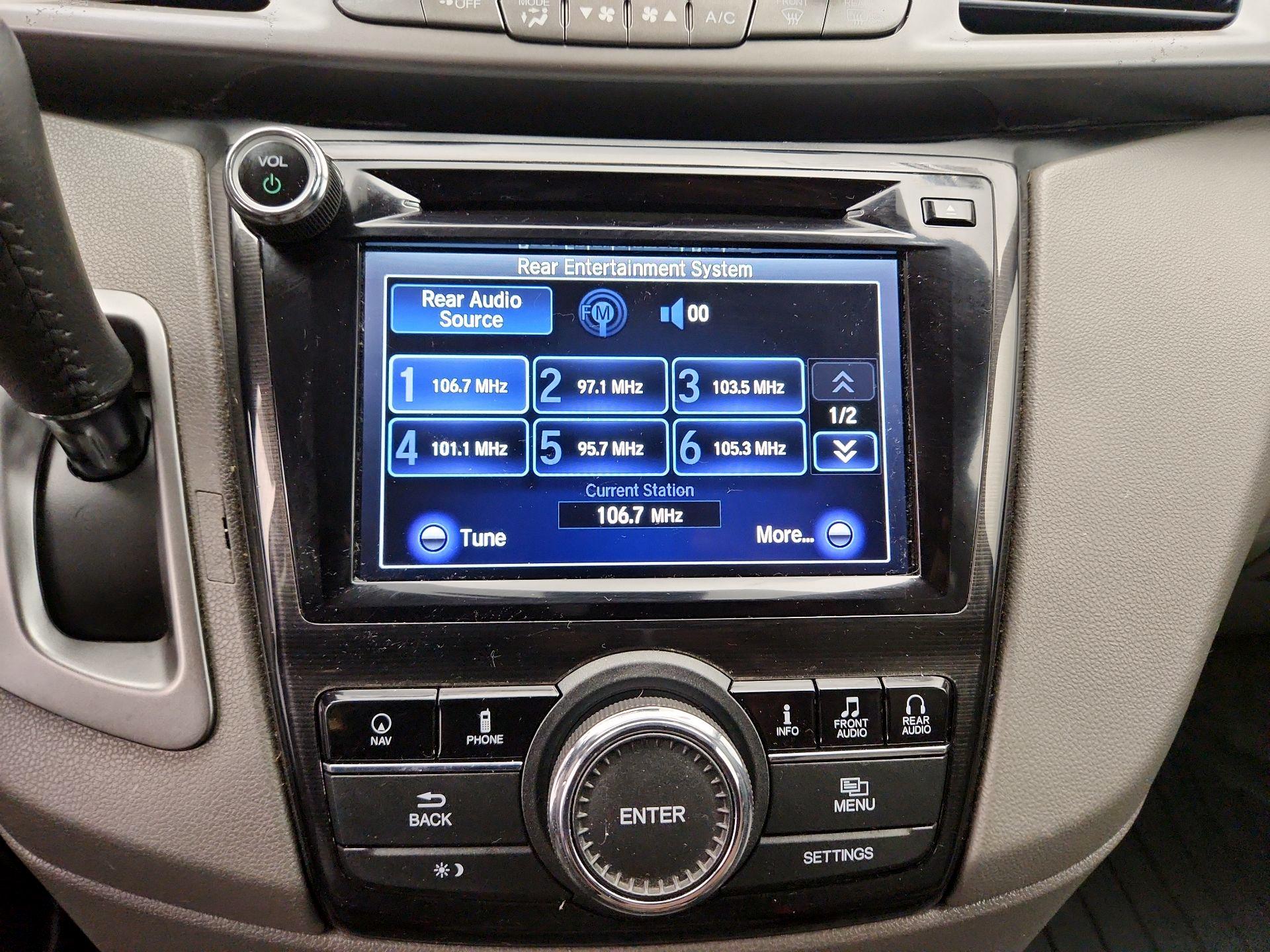 Thumbnail: 2016 Honda Odyssey - 15
