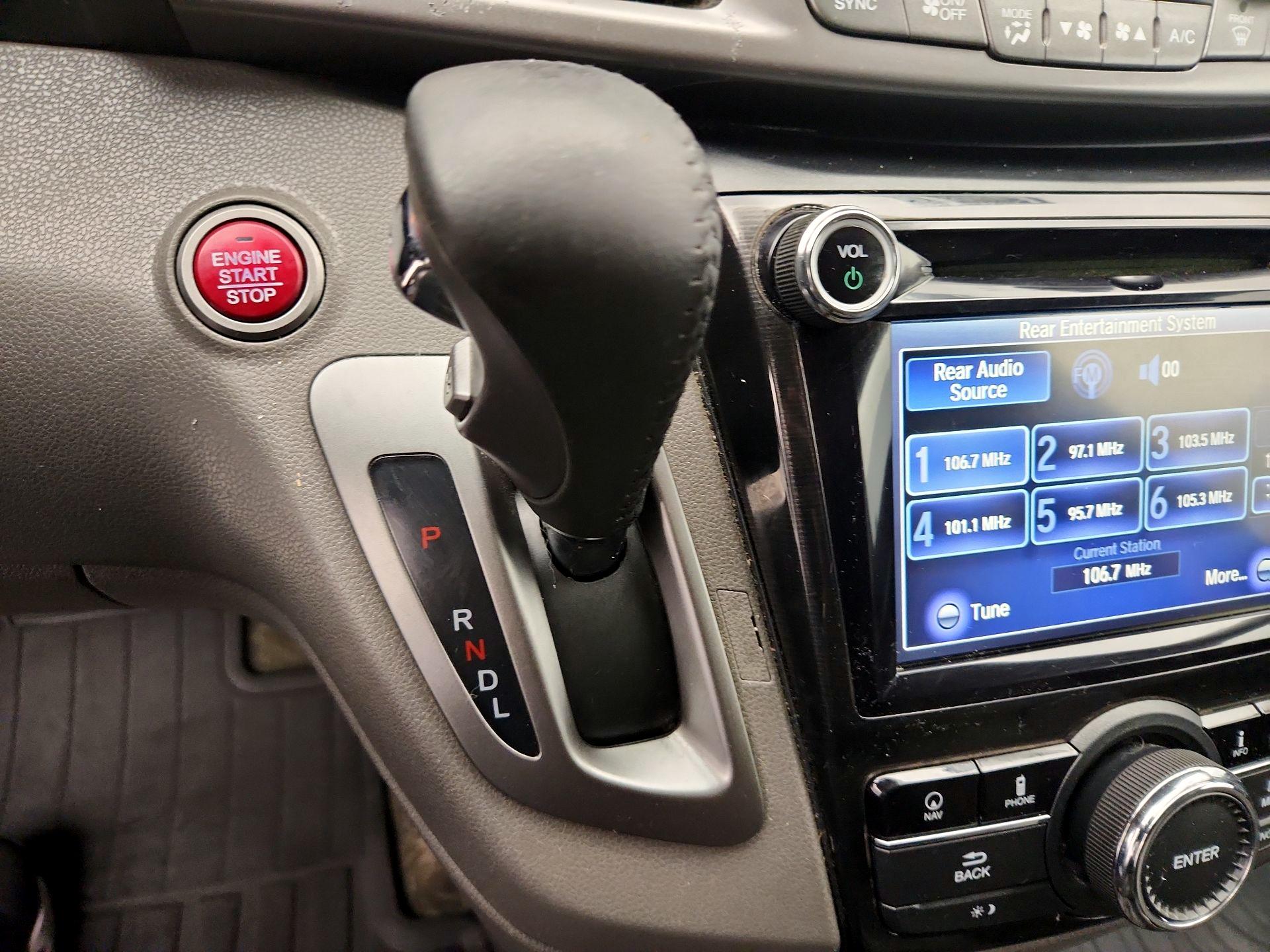 Thumbnail: 2016 Honda Odyssey - 17
