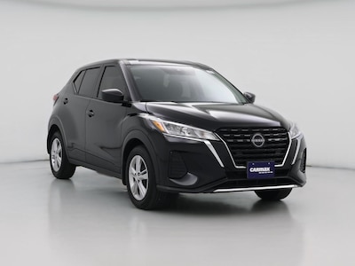 Black 2024 Nissan Kicks S
