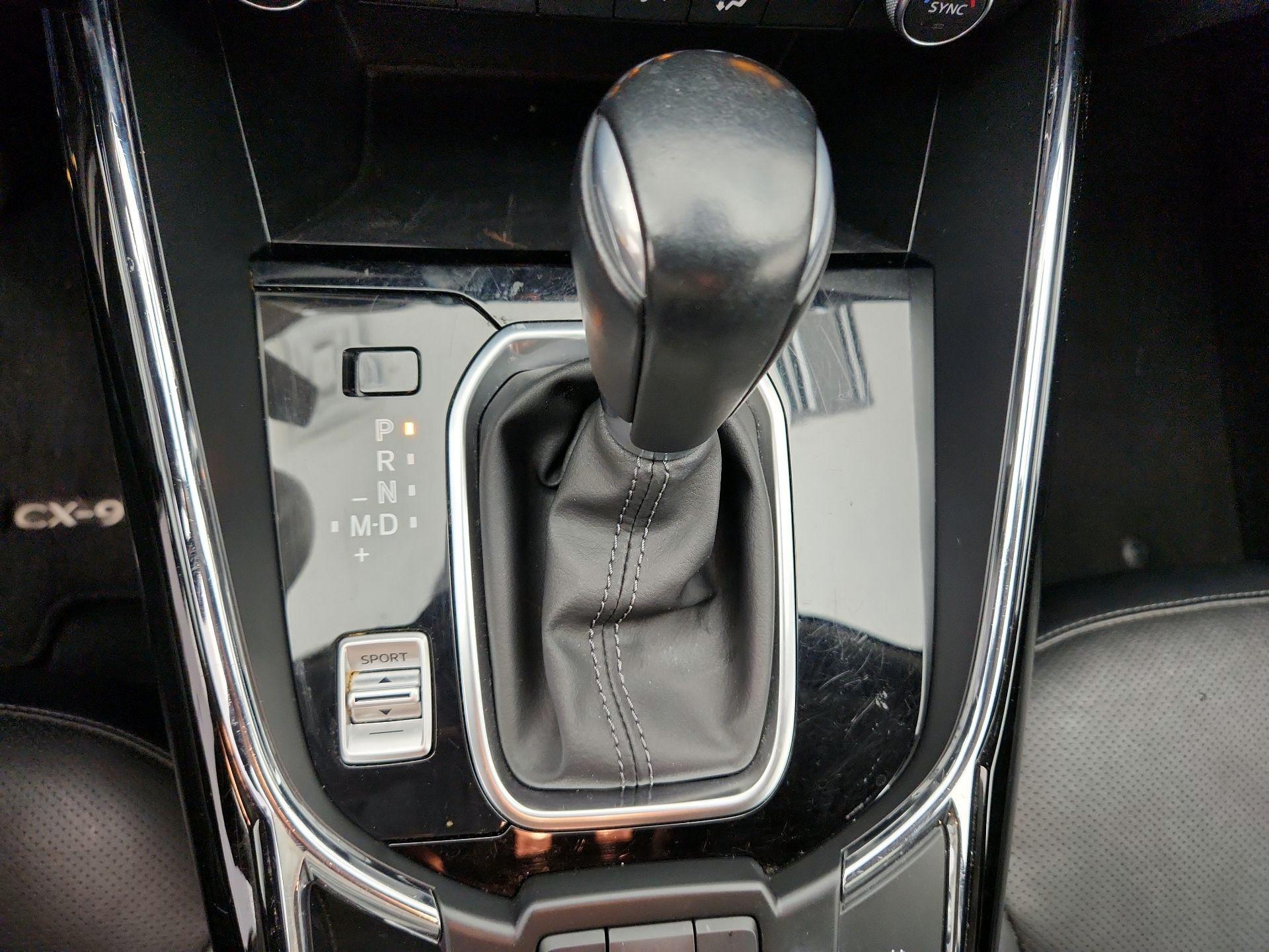 Thumbnail: 2022 Mazda CX-9 - 17