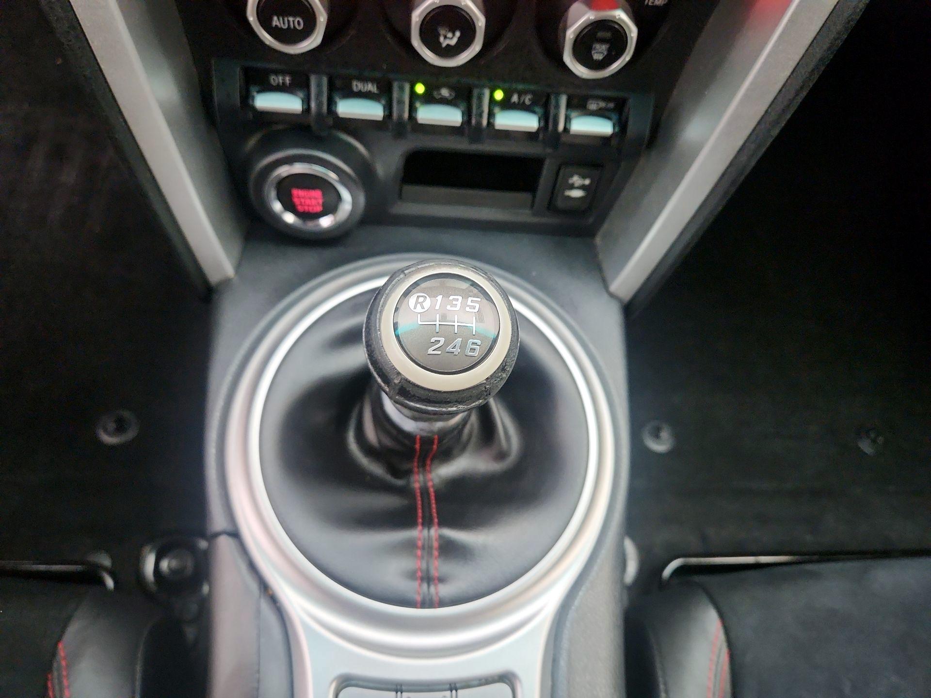 Thumbnail: 2016 Subaru BRZ - 18