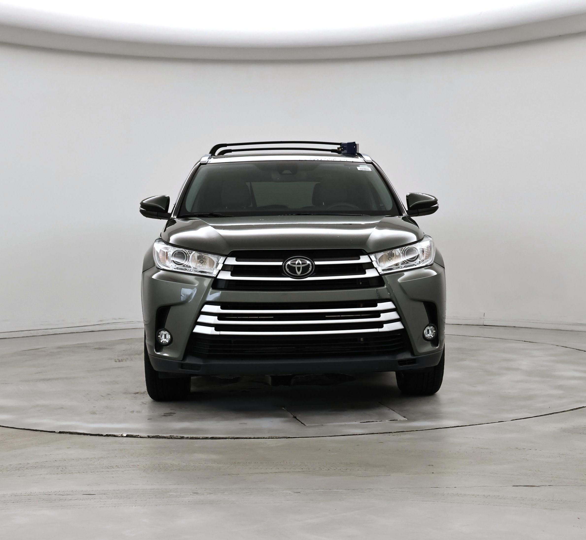 Thumbnail: 2019 Toyota Highlander - 5