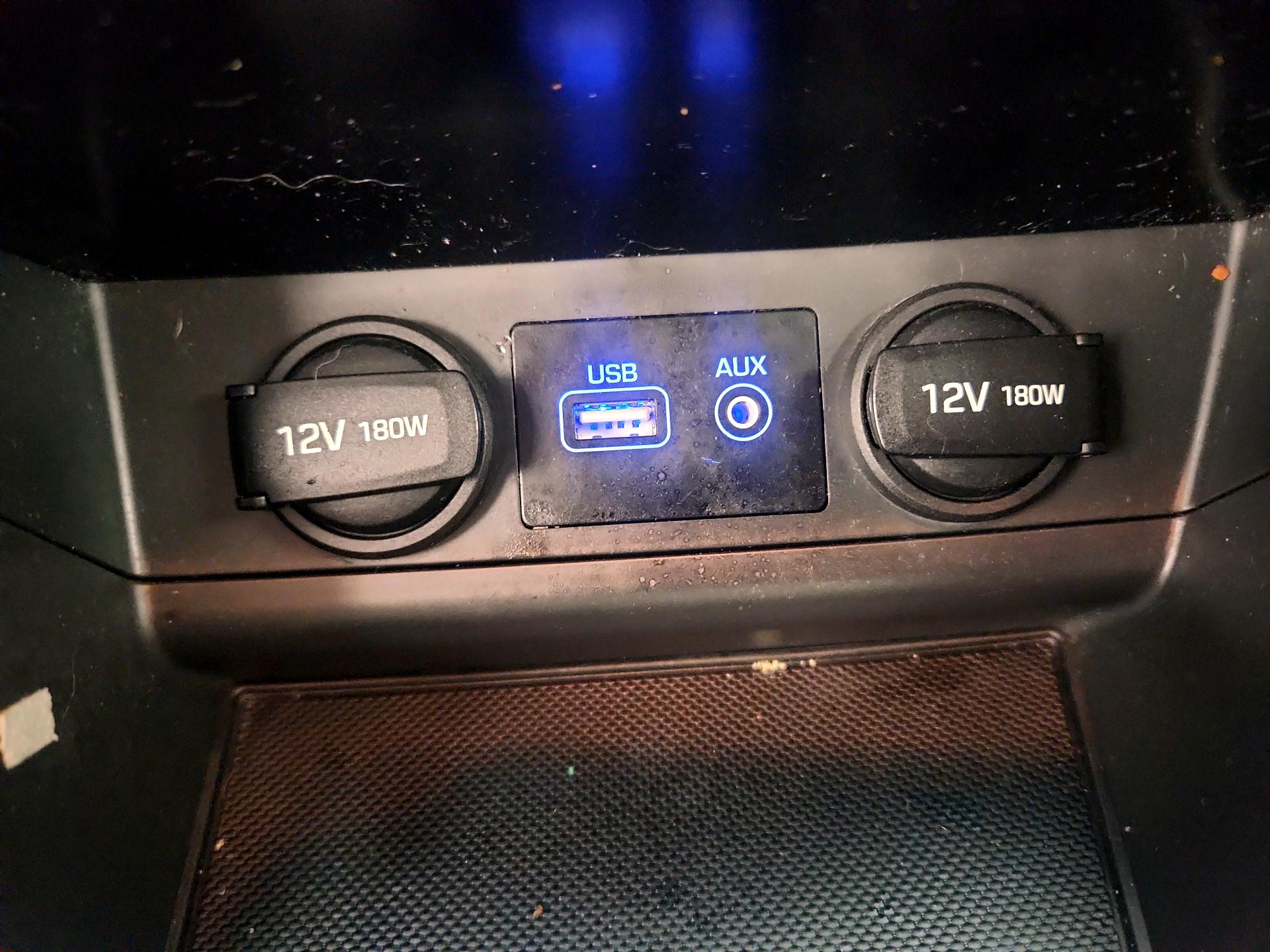 Thumbnail: 2015 Hyundai Sonata - 17
