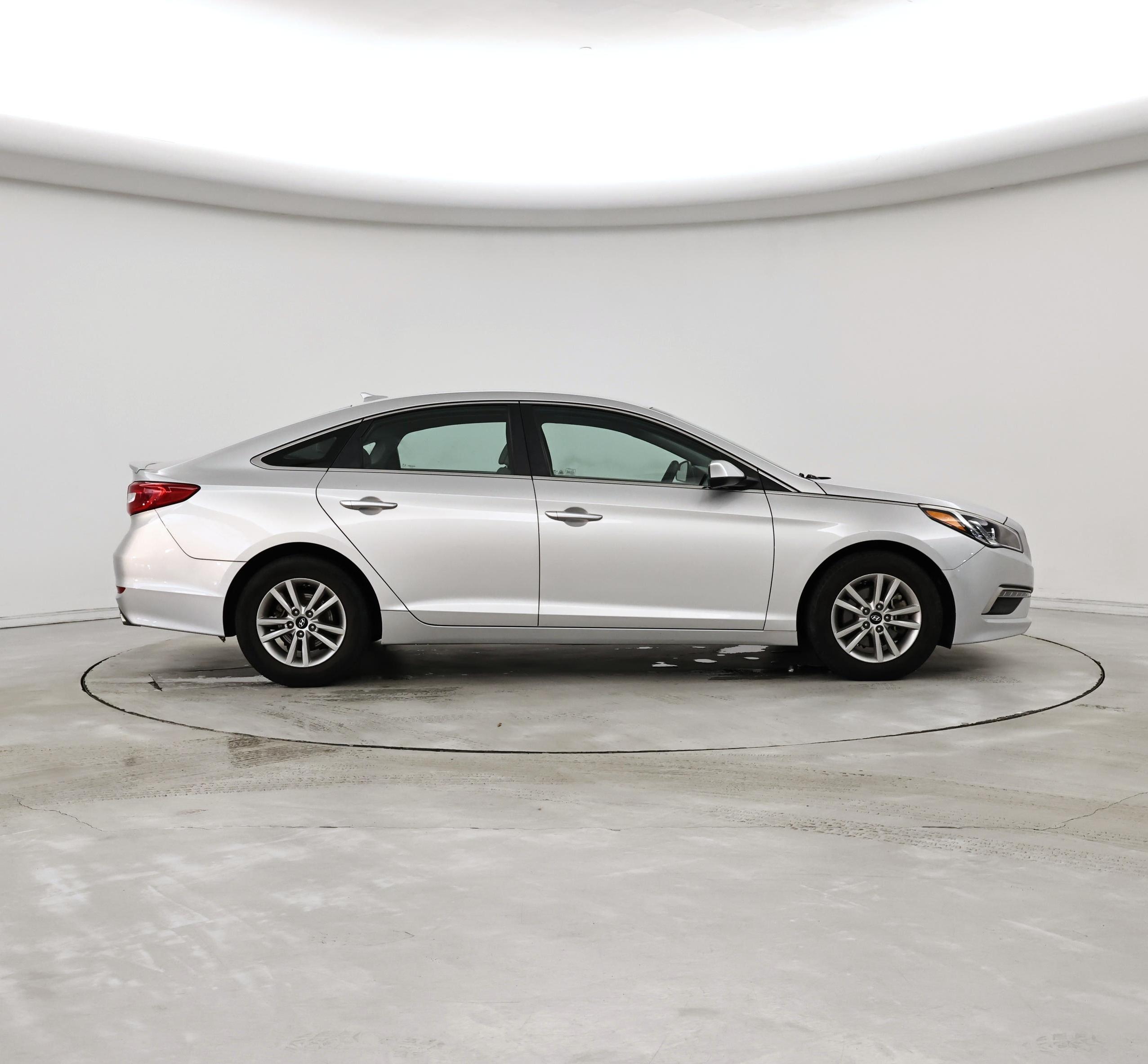 Thumbnail: 2015 Hyundai Sonata - 7
