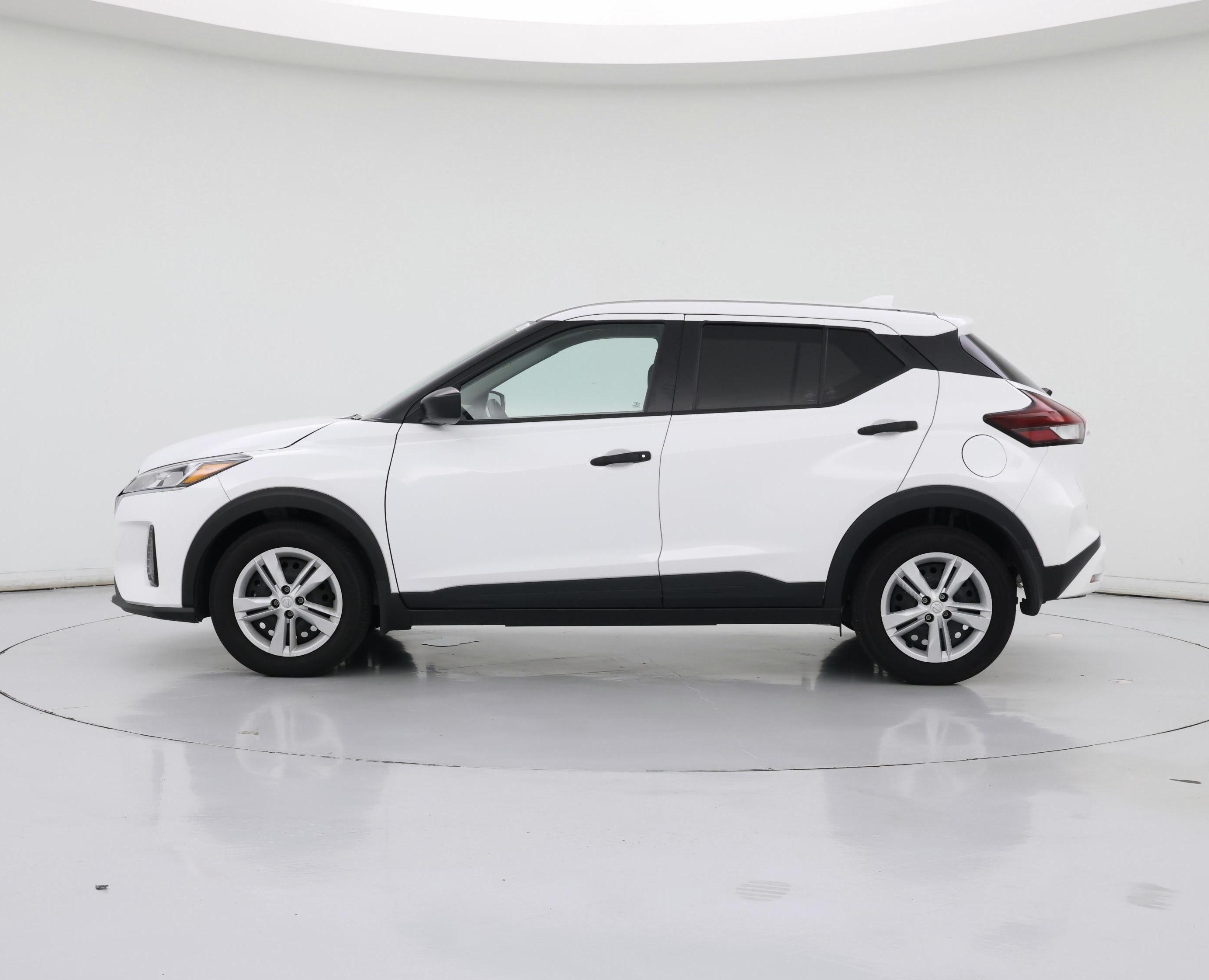 Thumbnail: 2024 Nissan Kicks - 3
