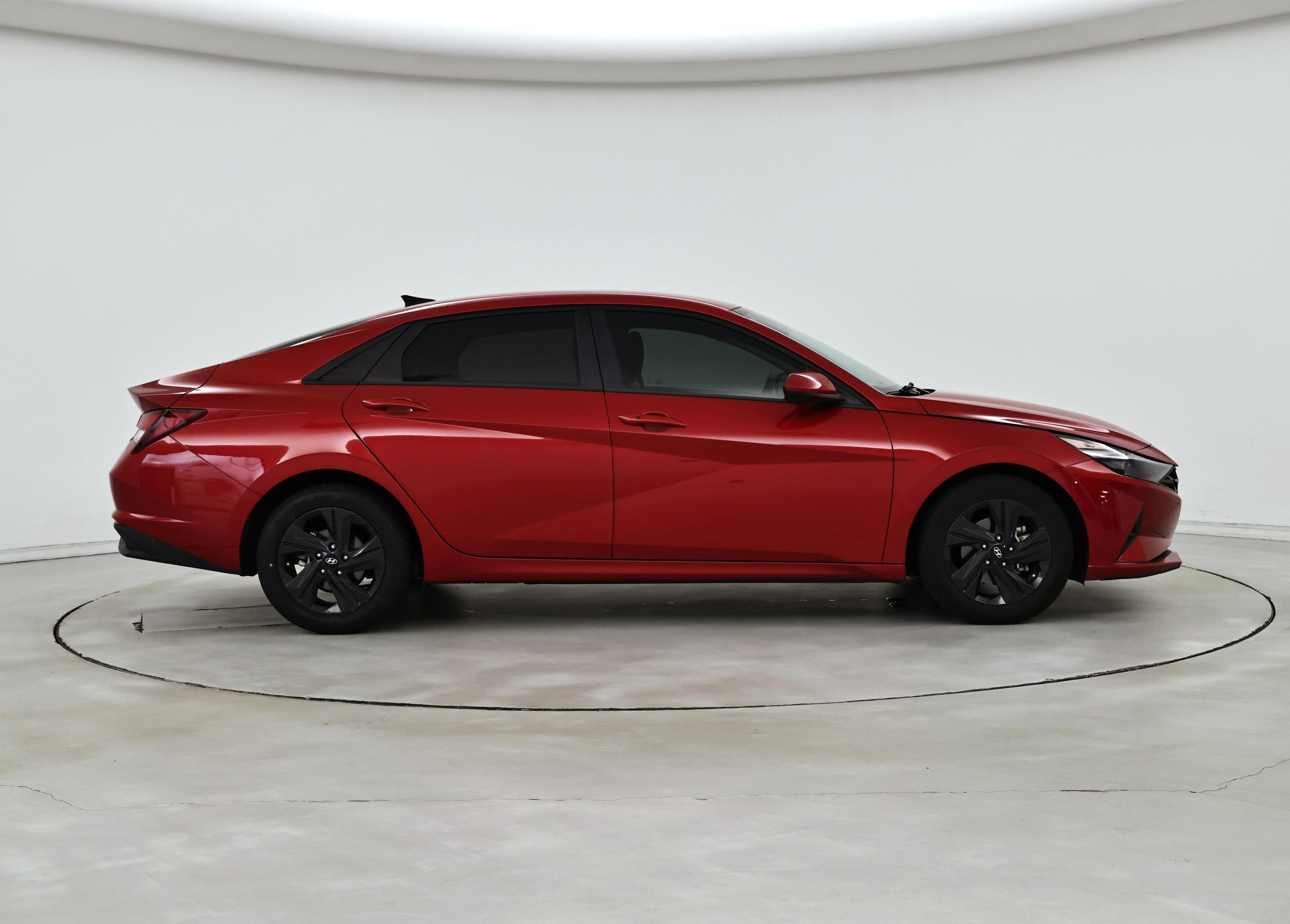 Thumbnail: 2023 Hyundai Elantra - 7