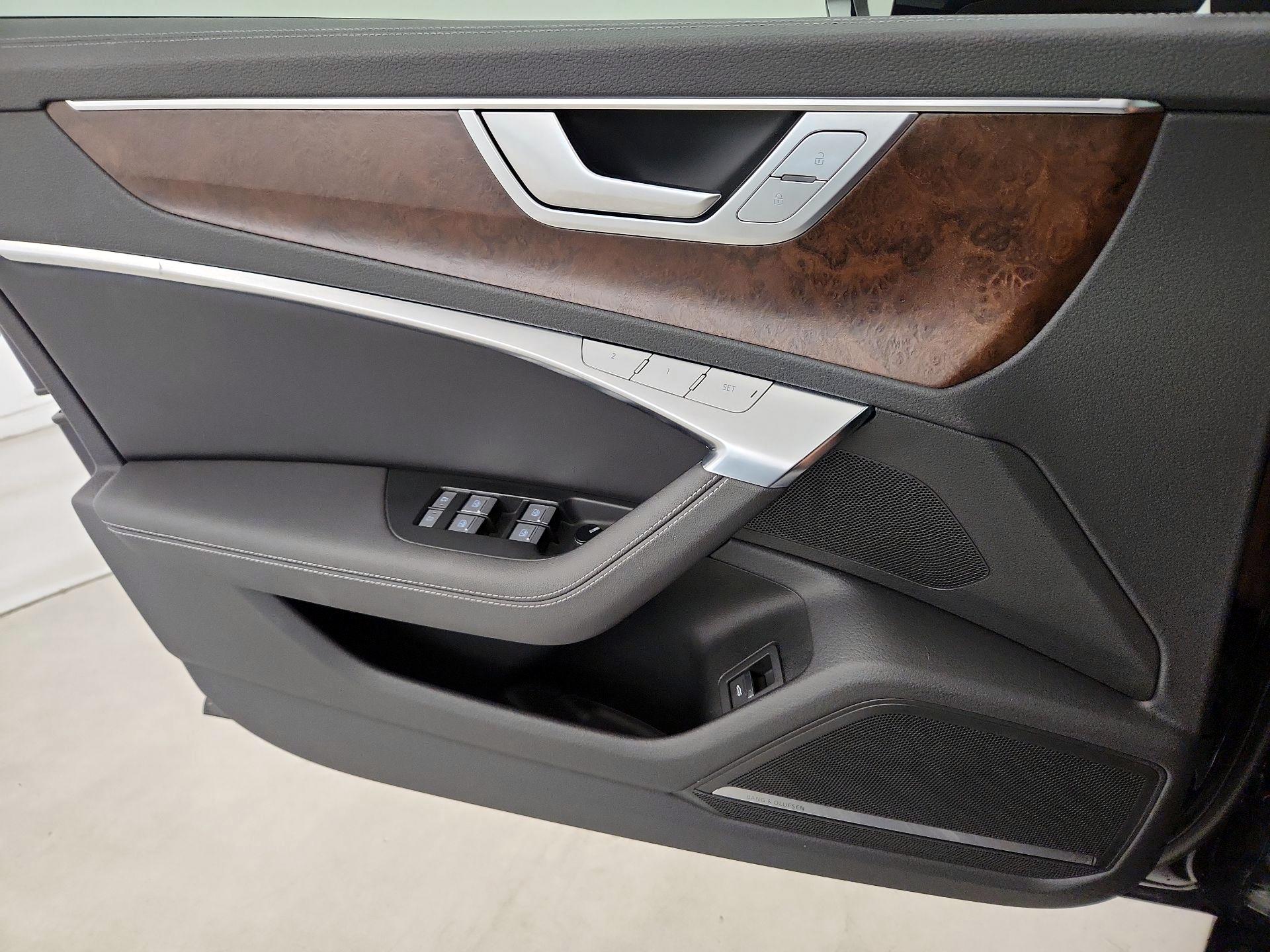 Thumbnail: 2020 Audi A6 - 12