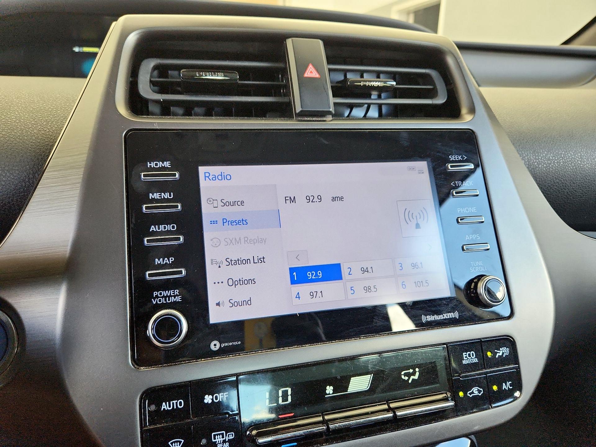 Thumbnail: 2021 Toyota Prius - 15