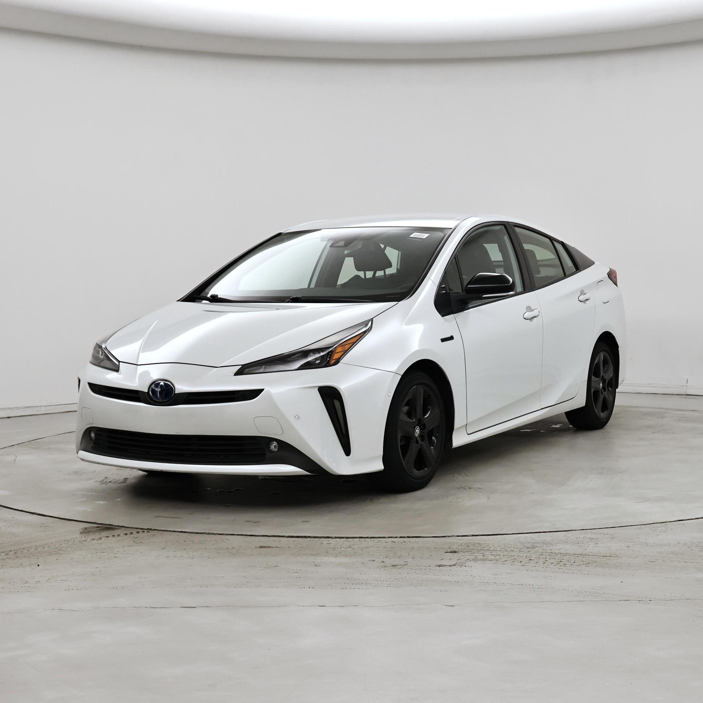 Thumbnail: 2021 Toyota Prius - 4