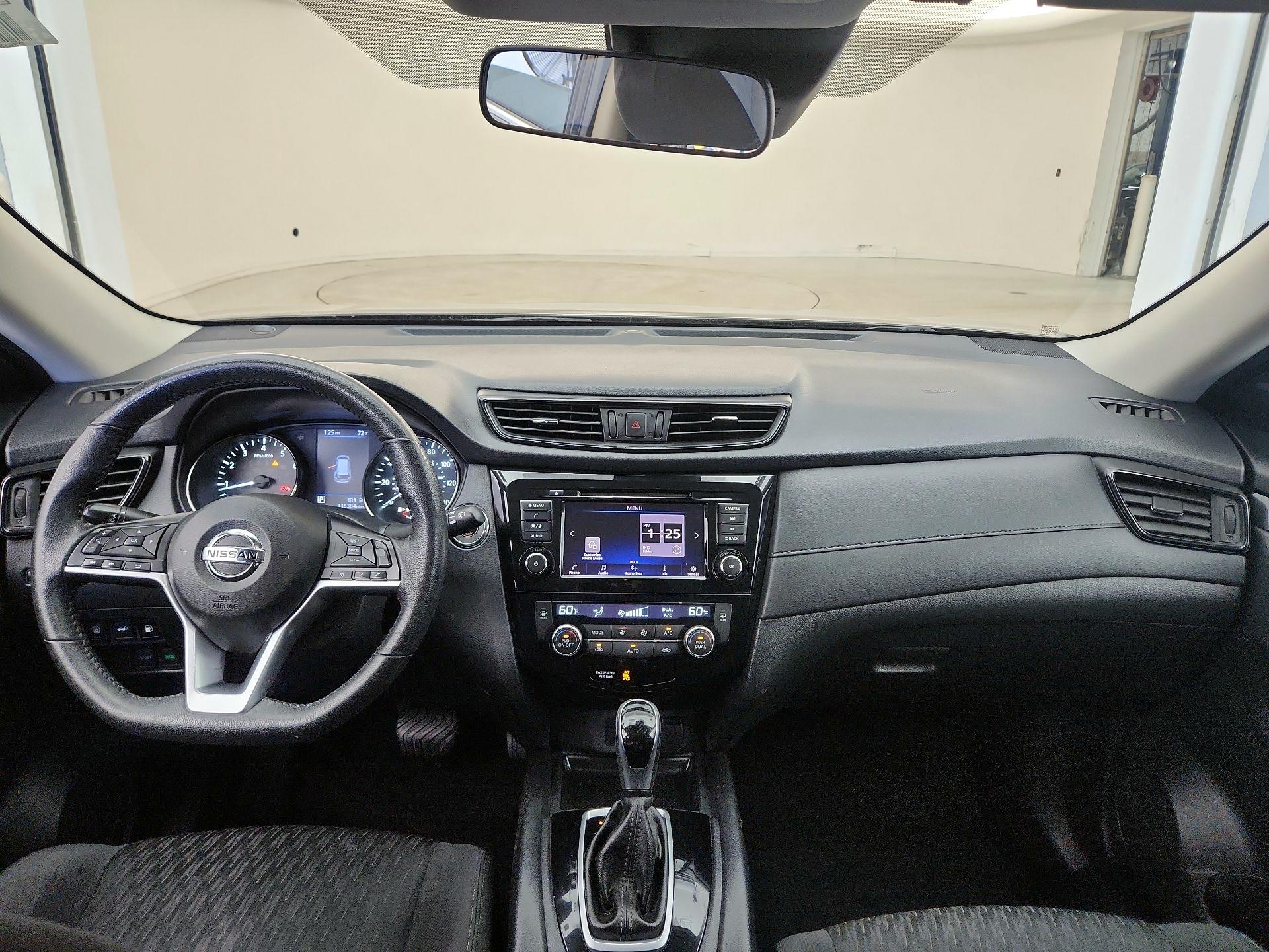 Thumbnail: 2020 Nissan Rogue - 9