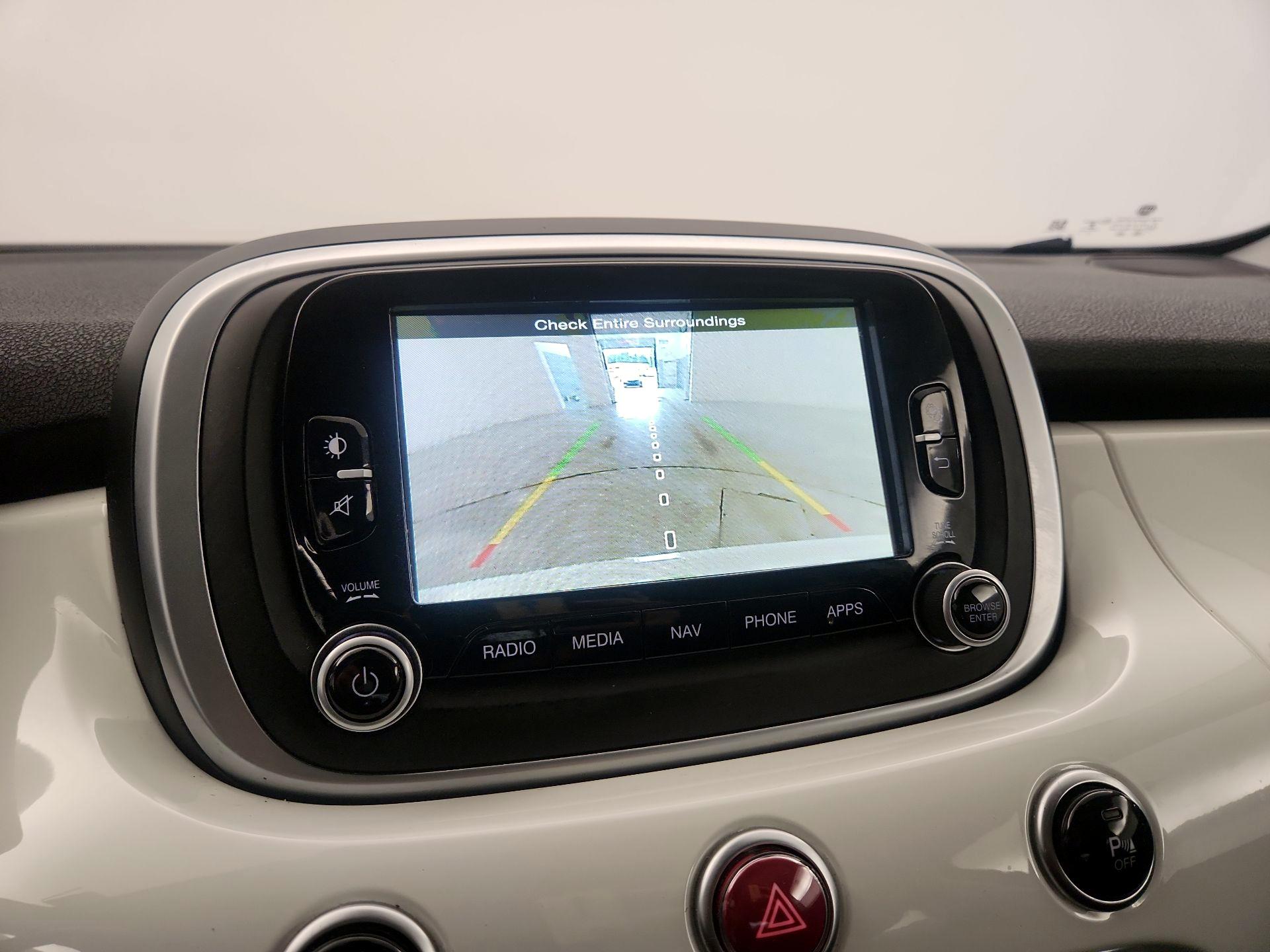 Thumbnail: 2016 Fiat 500X - 14