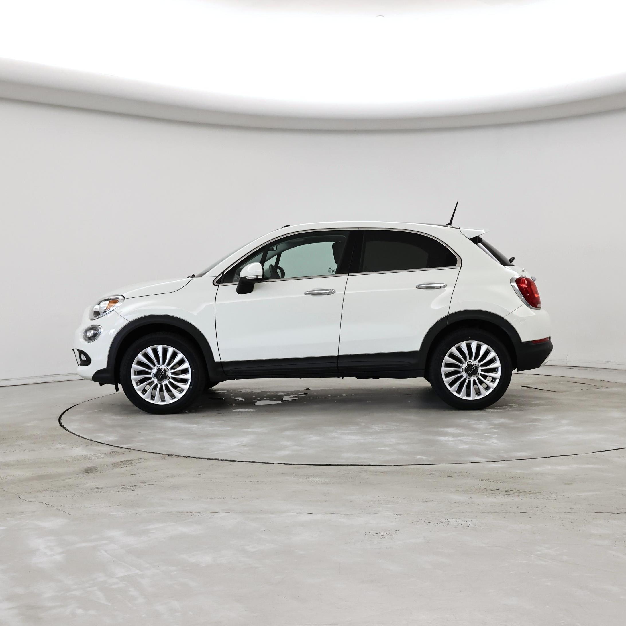 Thumbnail: 2016 Fiat 500X - 3