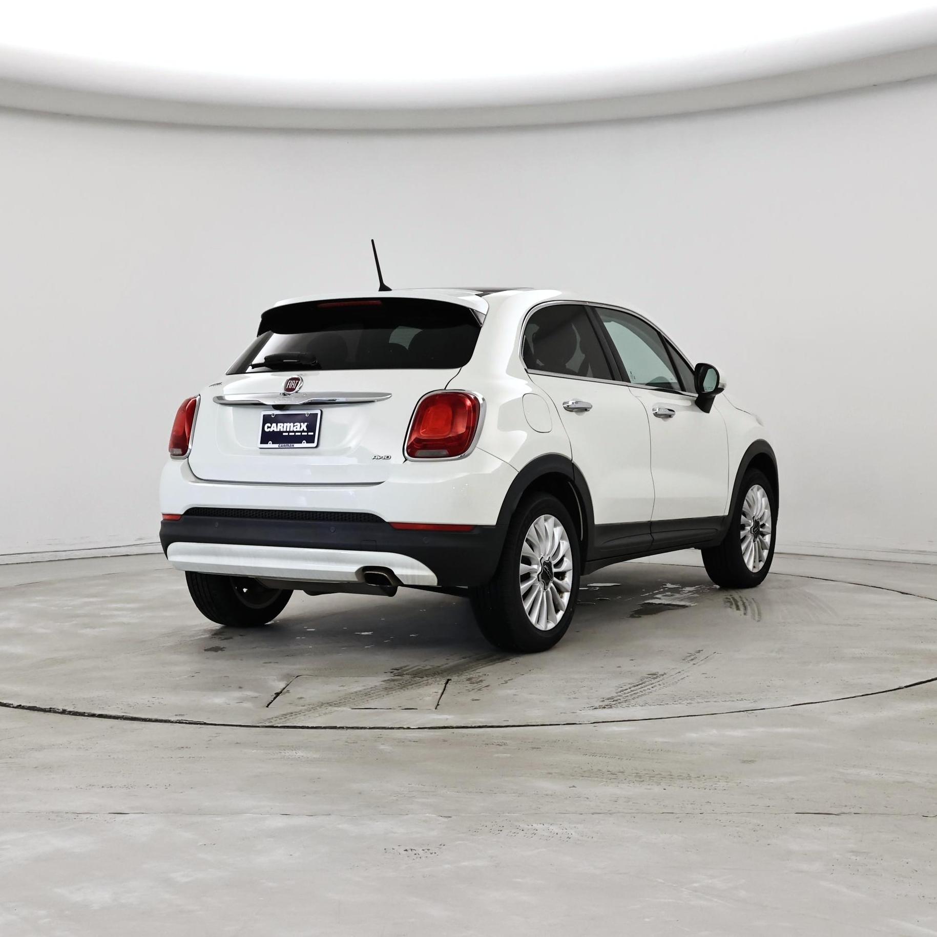 Thumbnail: 2016 Fiat 500X - 8