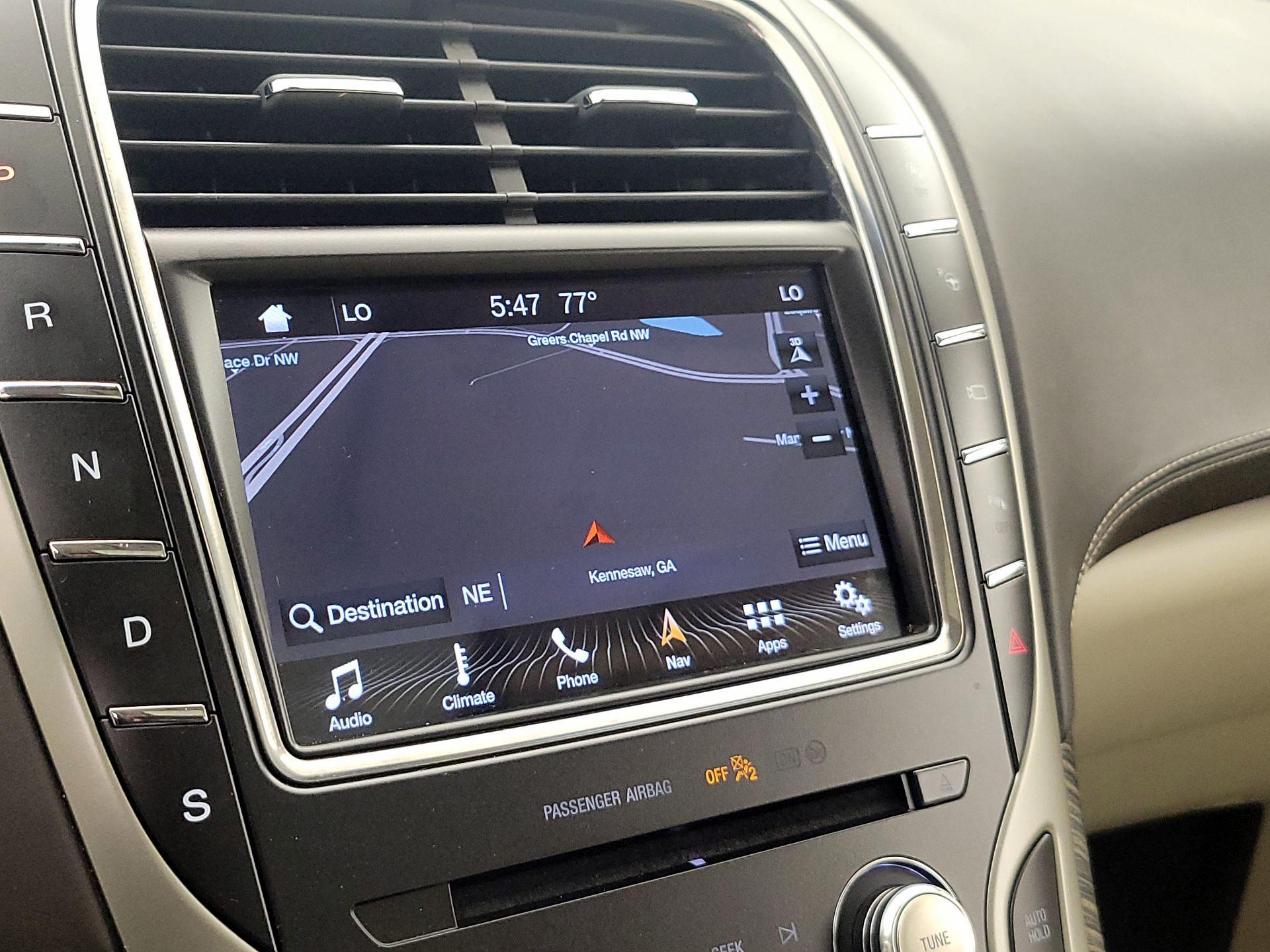 Thumbnail: 2019 Lincoln Nautilus - 14