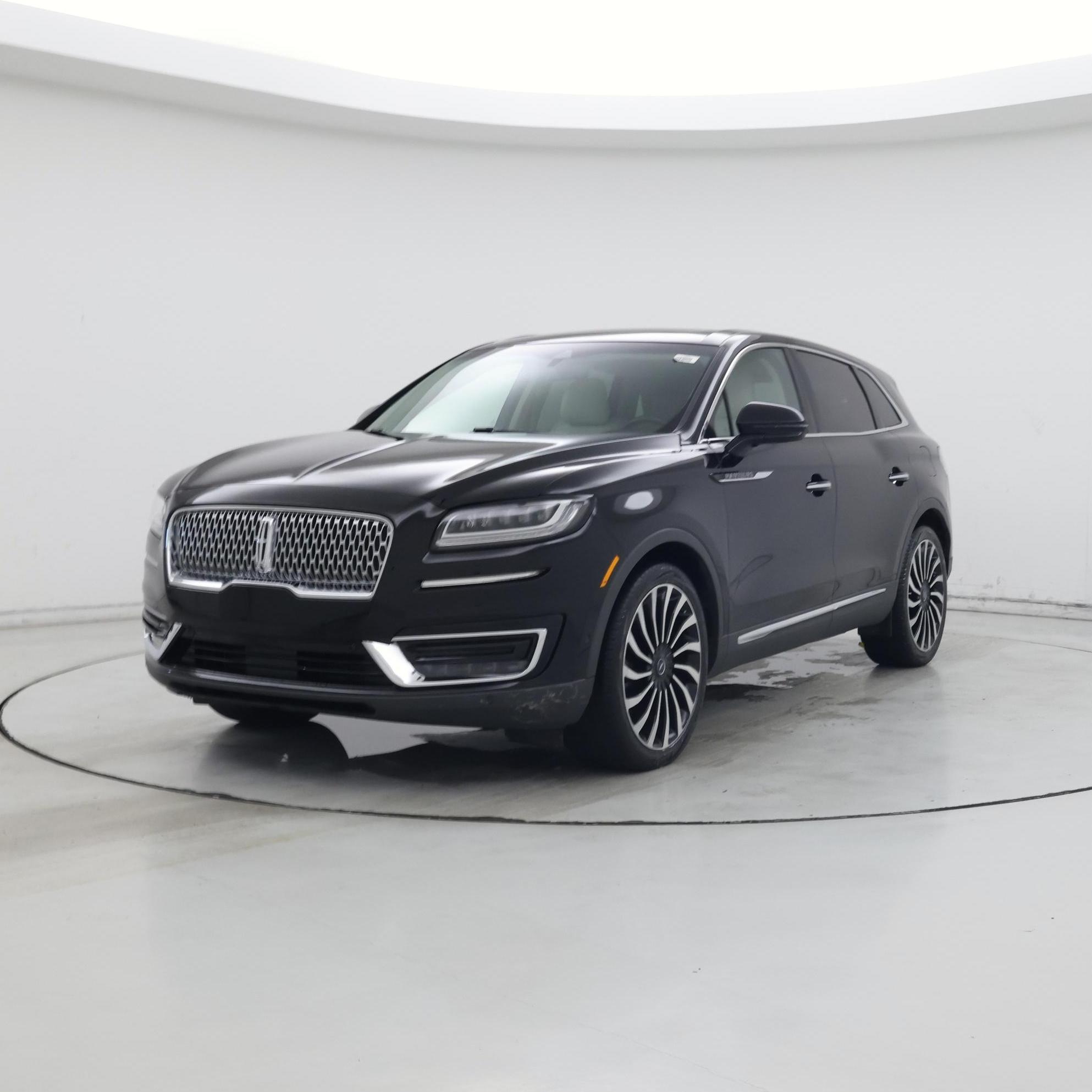 Thumbnail: 2019 Lincoln Nautilus - 4