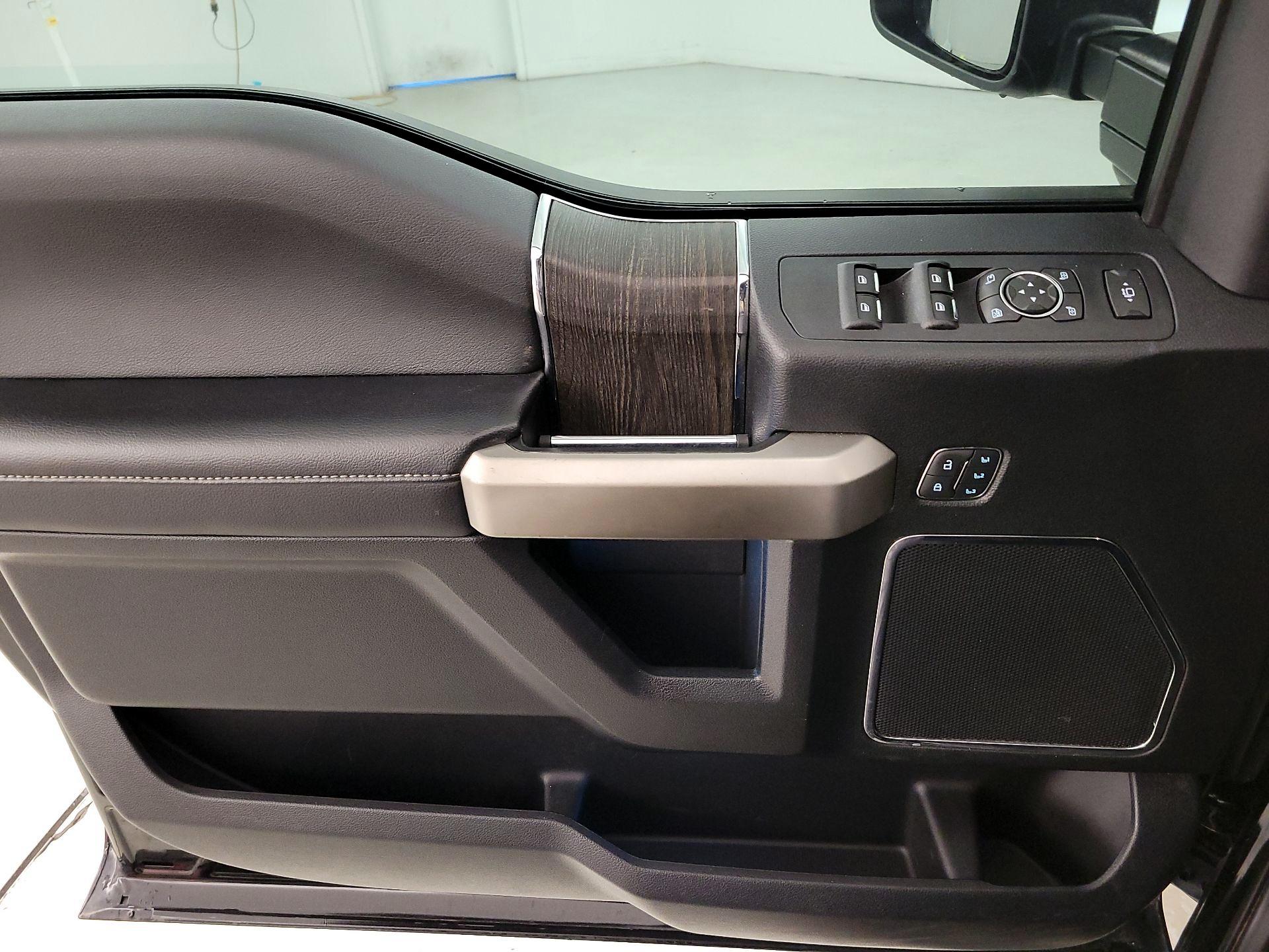 Thumbnail: 2021 Ford F-250 - 10
