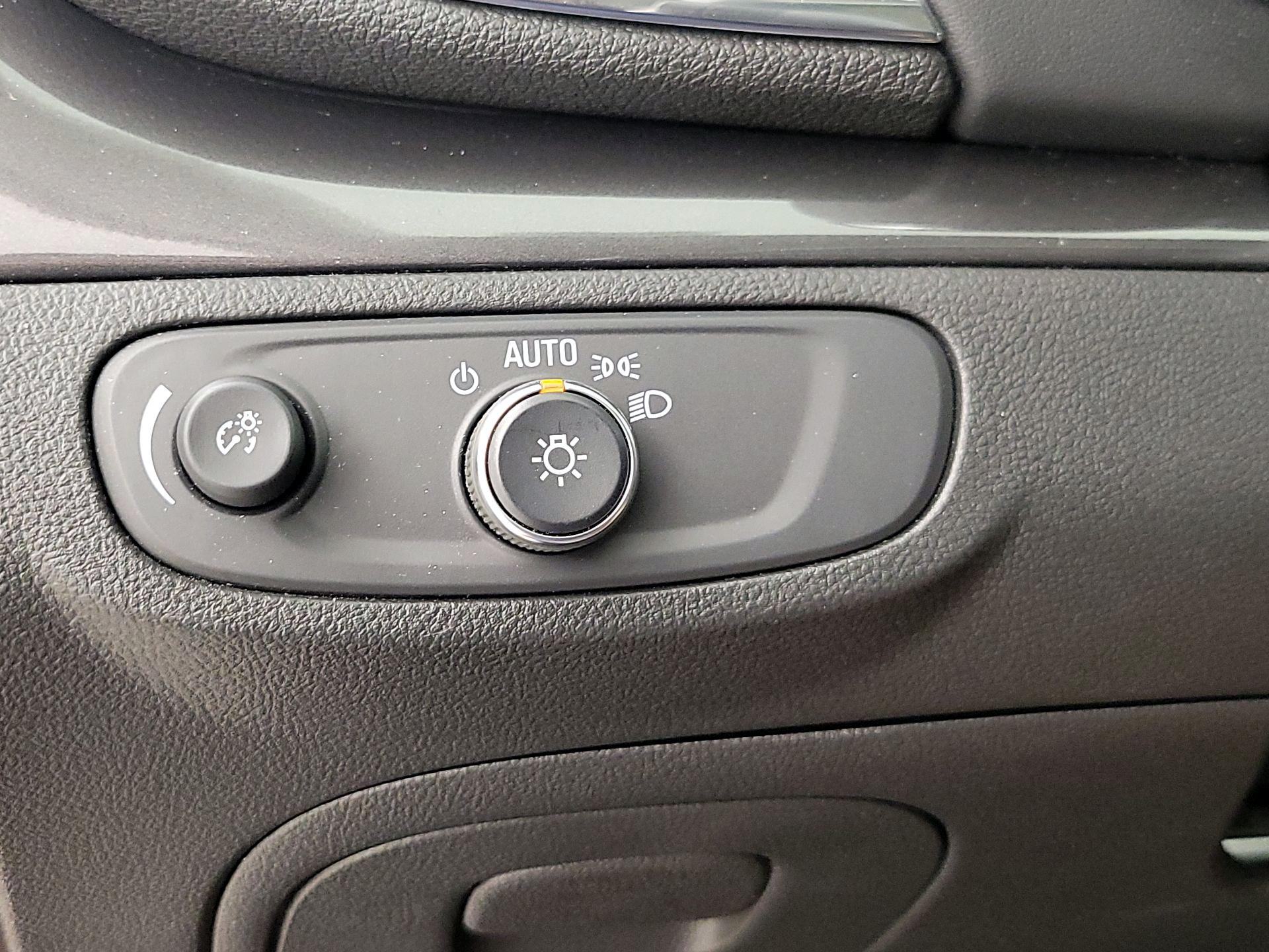 Thumbnail: 2019 Buick Encore - 13