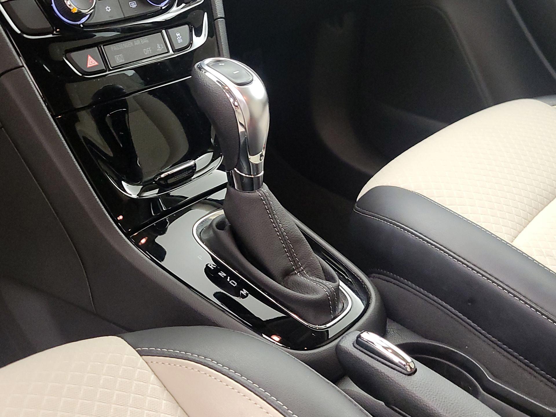 Thumbnail: 2019 Buick Encore - 17