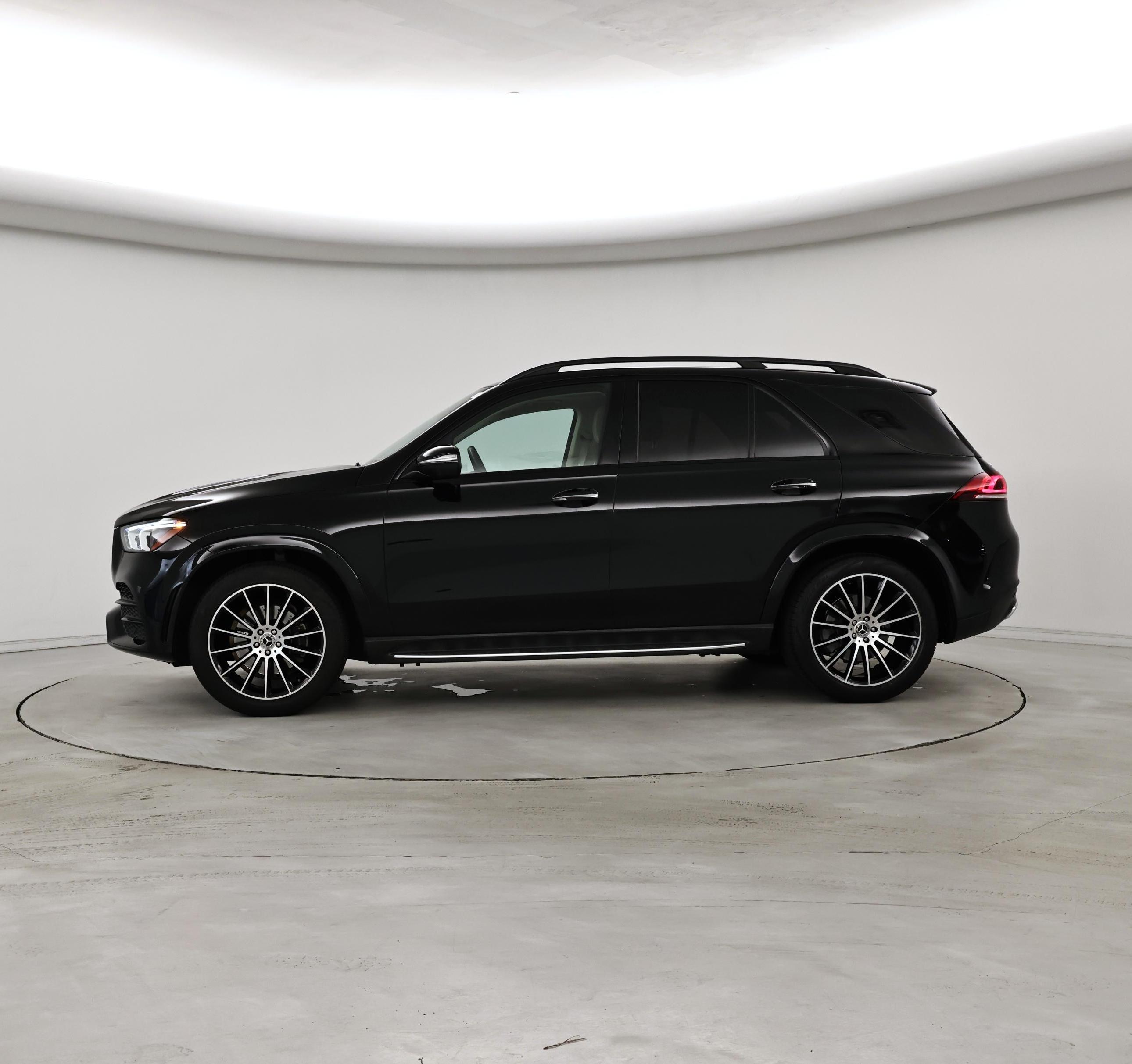 Thumbnail: 2020 Mercedes-Benz GLE - 3