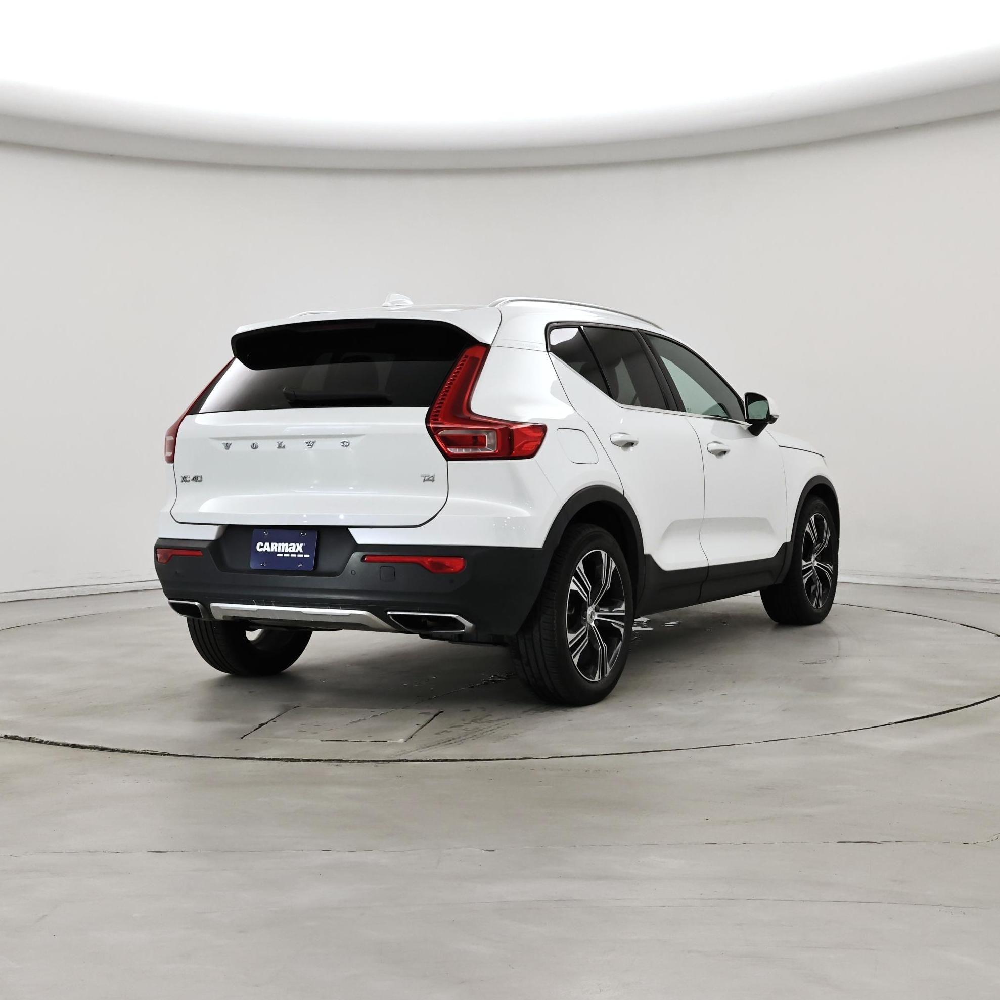Thumbnail: 2019 Volvo XC40 - 8