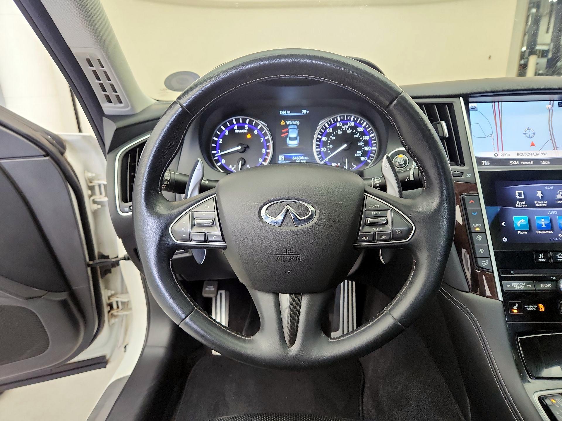 Thumbnail: 2015 INFINITI Q50 - 10