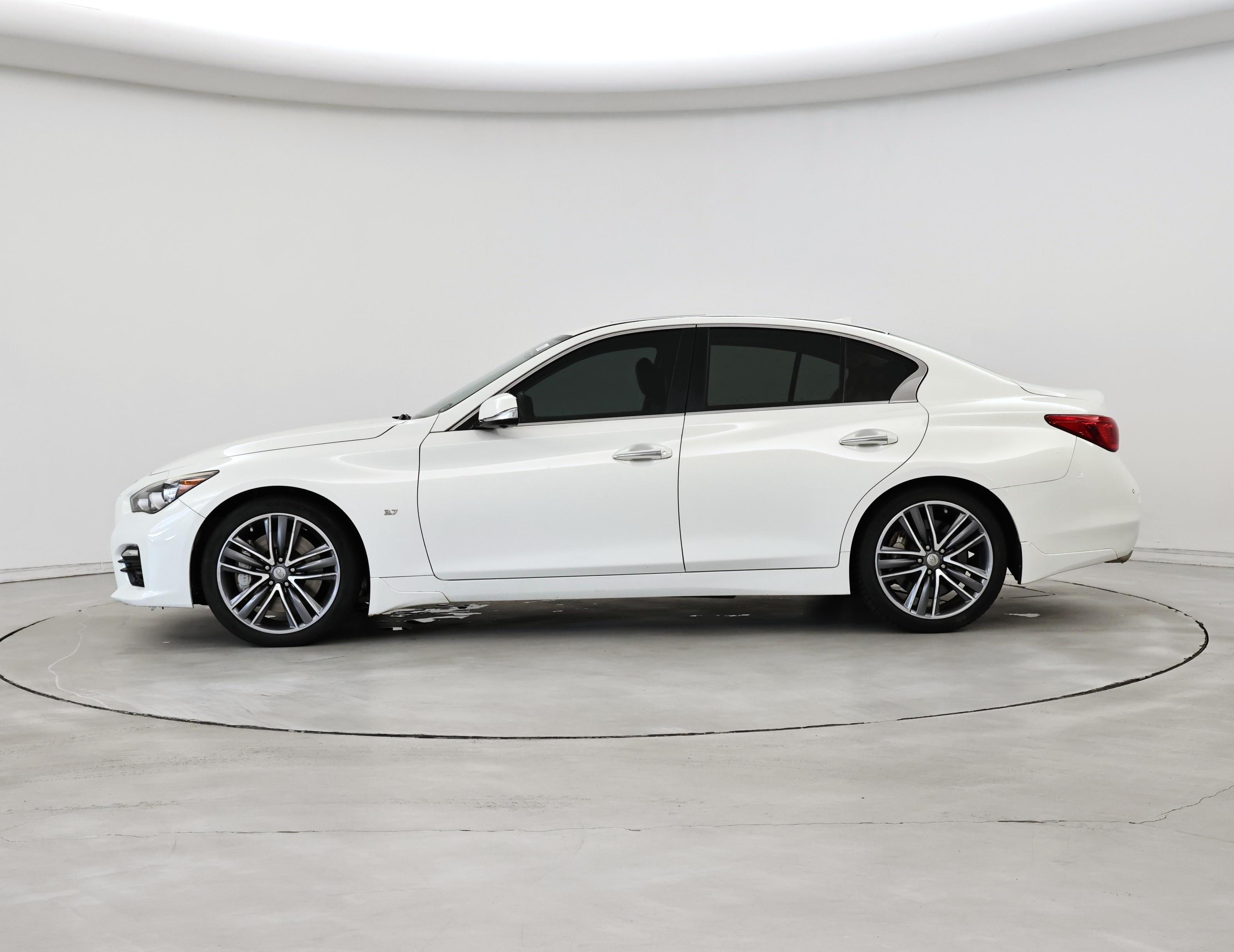 Thumbnail: 2015 INFINITI Q50 - 3