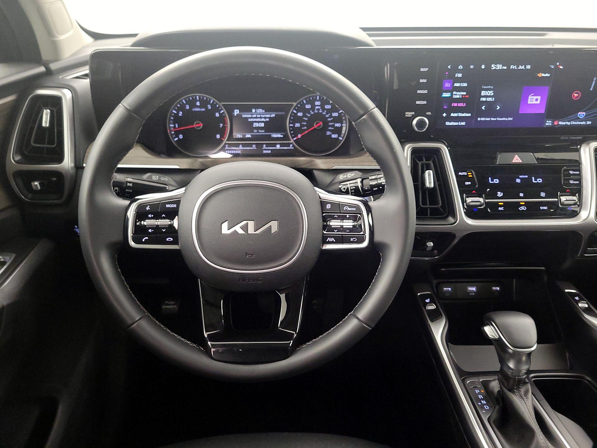 Thumbnail: 2022 Kia Sorento - 10