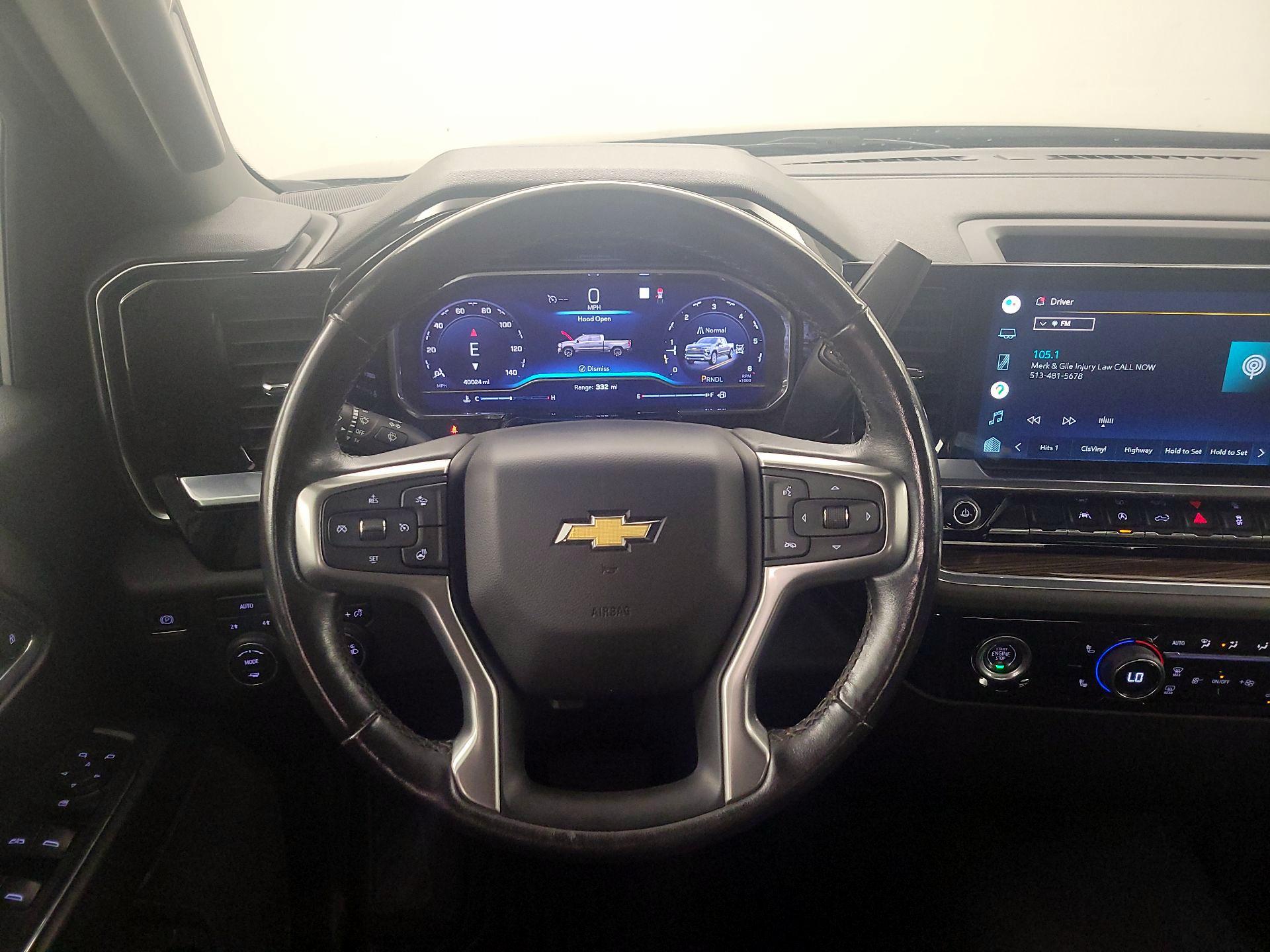 Thumbnail: 2022 Chevrolet Silverado 1500 - 10